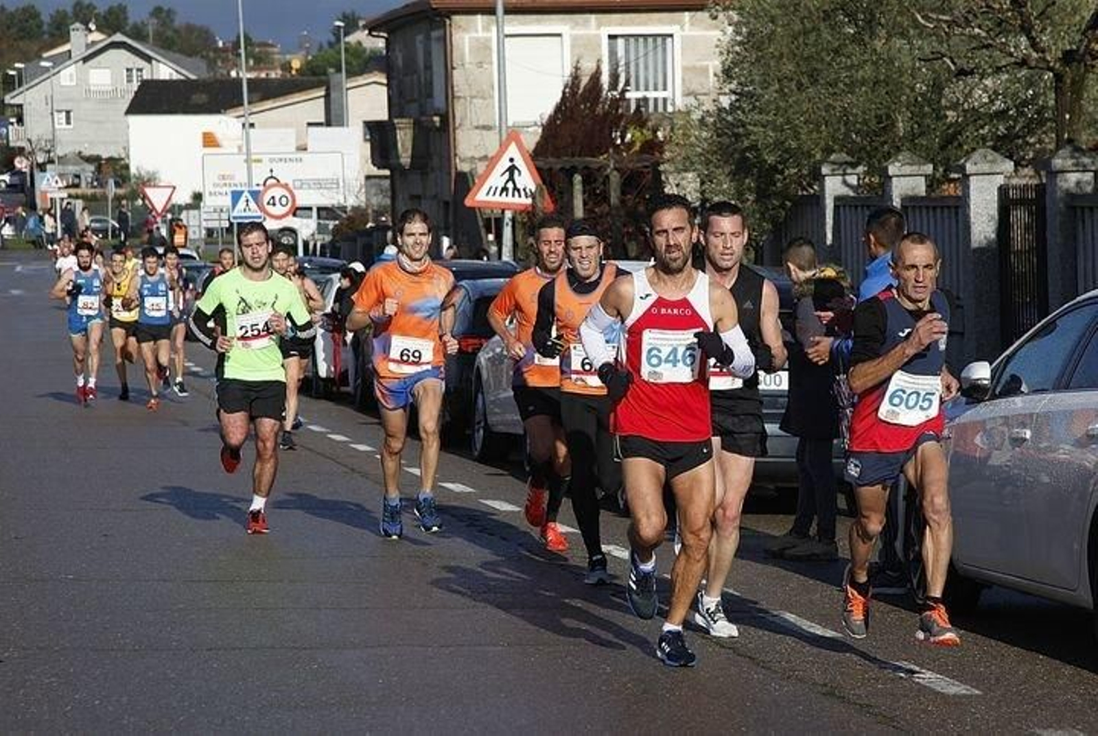 Numerosa participación sobre el recorrido de 10 kilómetros de la prueba disputada en San Cibrao.