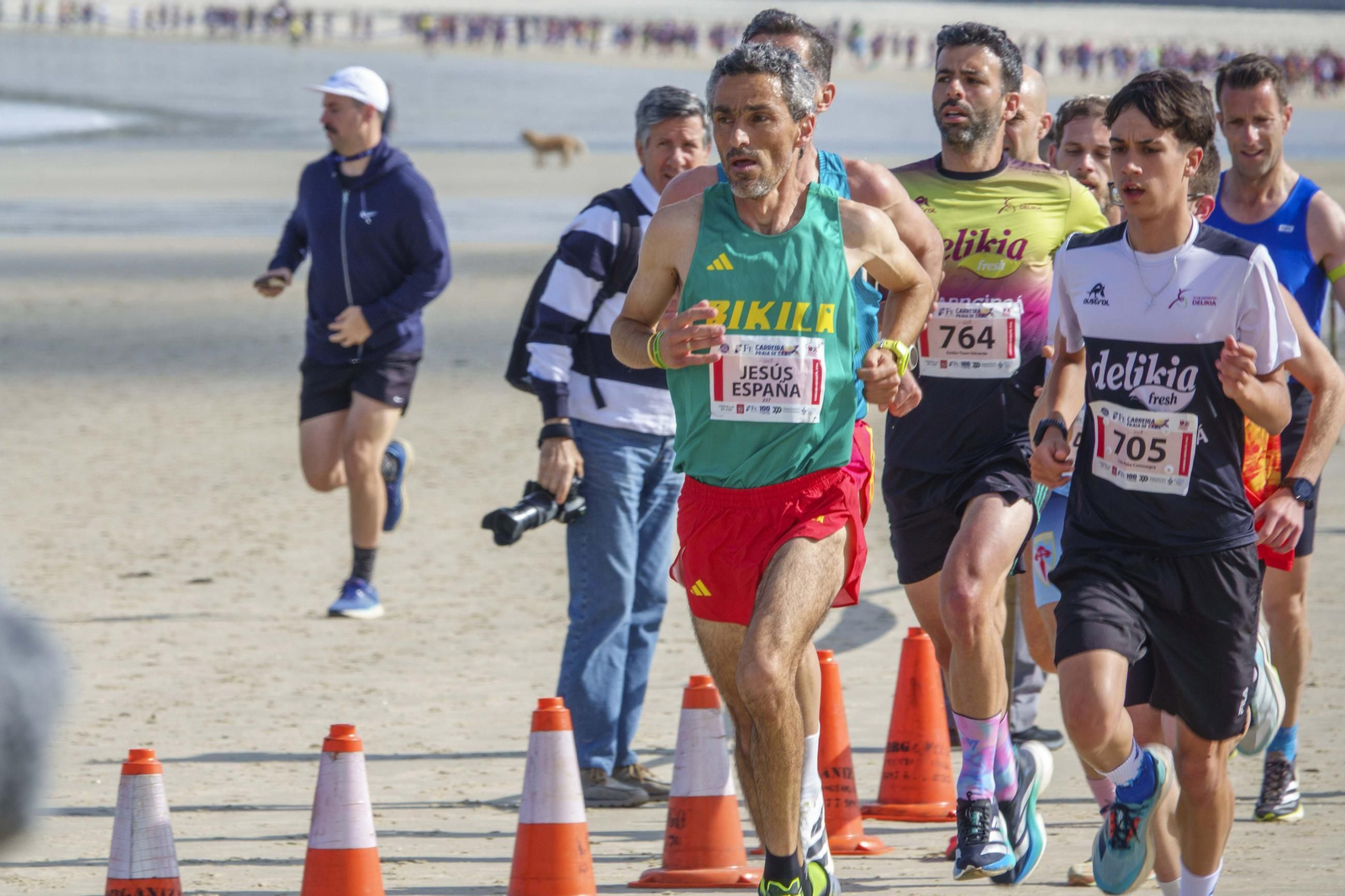 Galería | 1.000 corredores inundan Samil