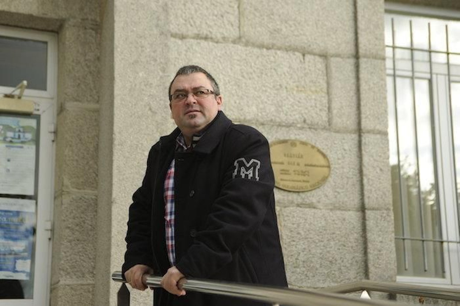 Felipe Traveso, en los aledaños de la casa consistorial.