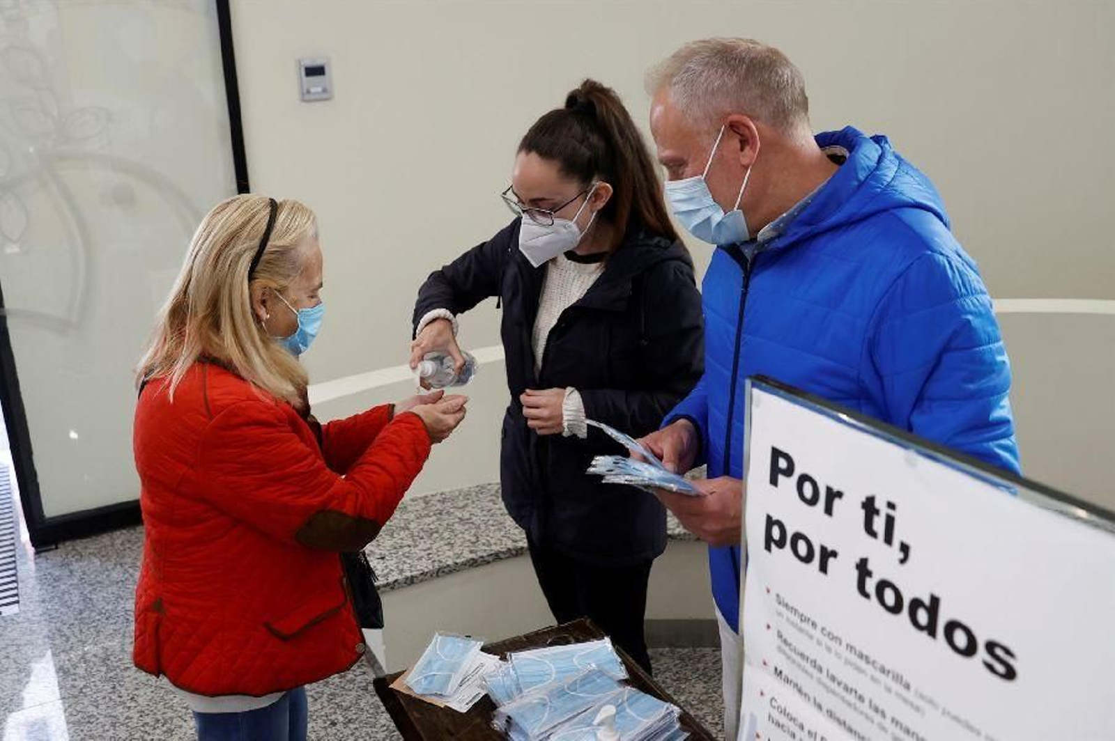 Madrid celebra unas elecciones marcadas por la pandemia 08
