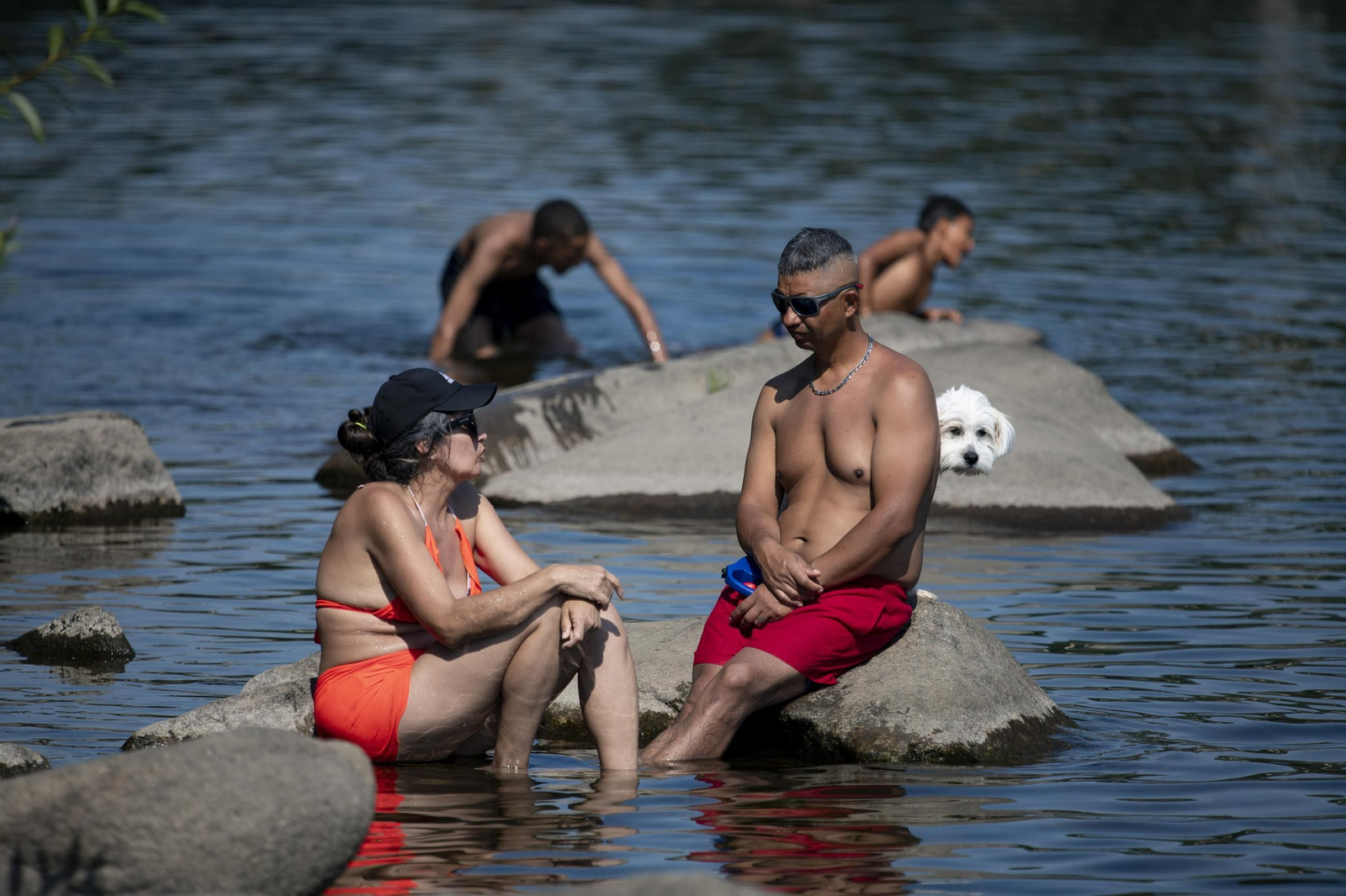 Galería | Ourense vive un domingo asfixiante a más de 40 grados, en fotos
