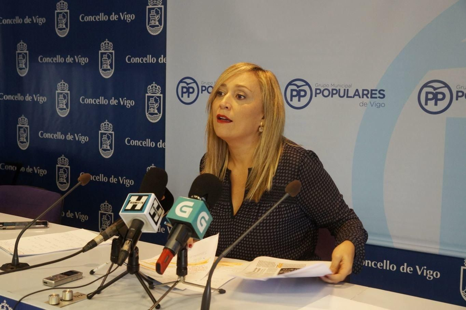 La portavoz del PP vigués espera que el cese sea inmediato en función de la sentencia