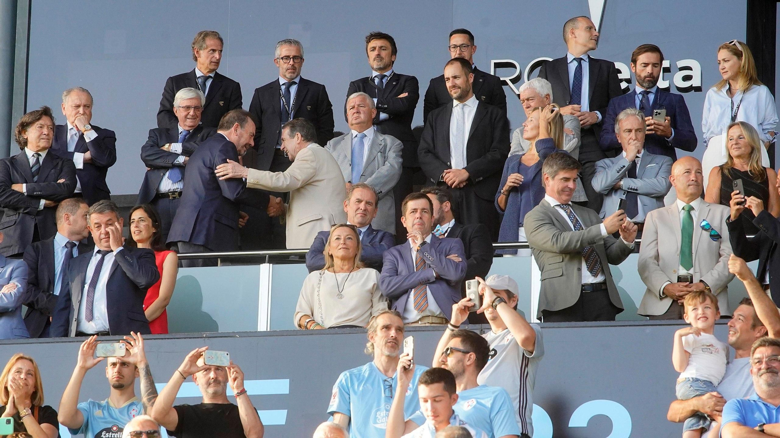 El palco de autoridades en el partido entre Celta y Getafe.