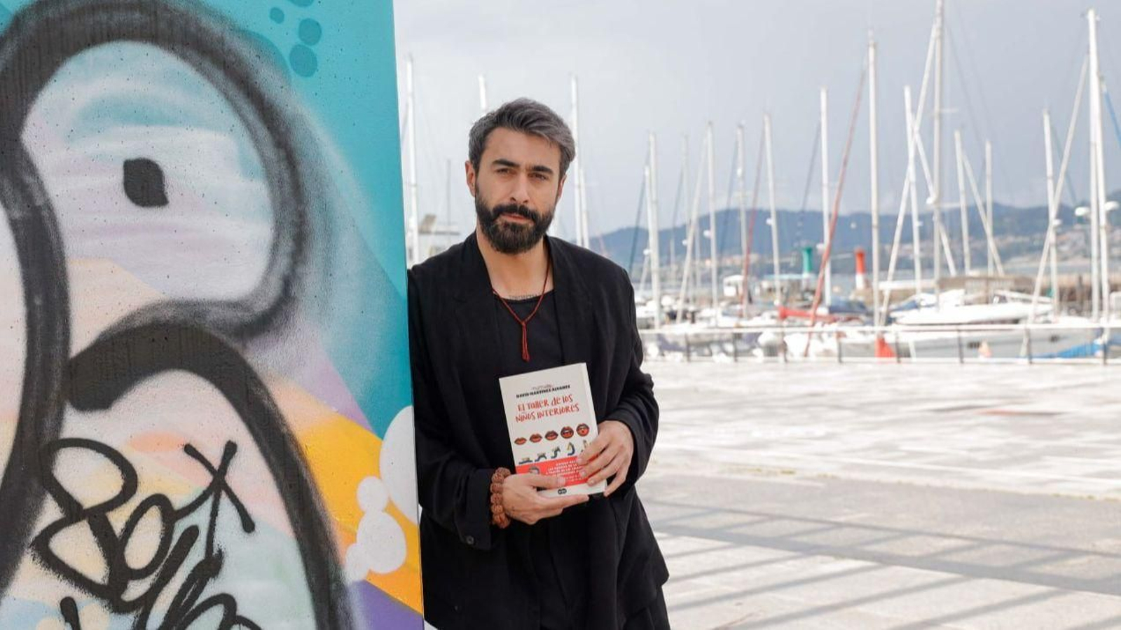 Rayden en Vigo presentando su anterior novela.