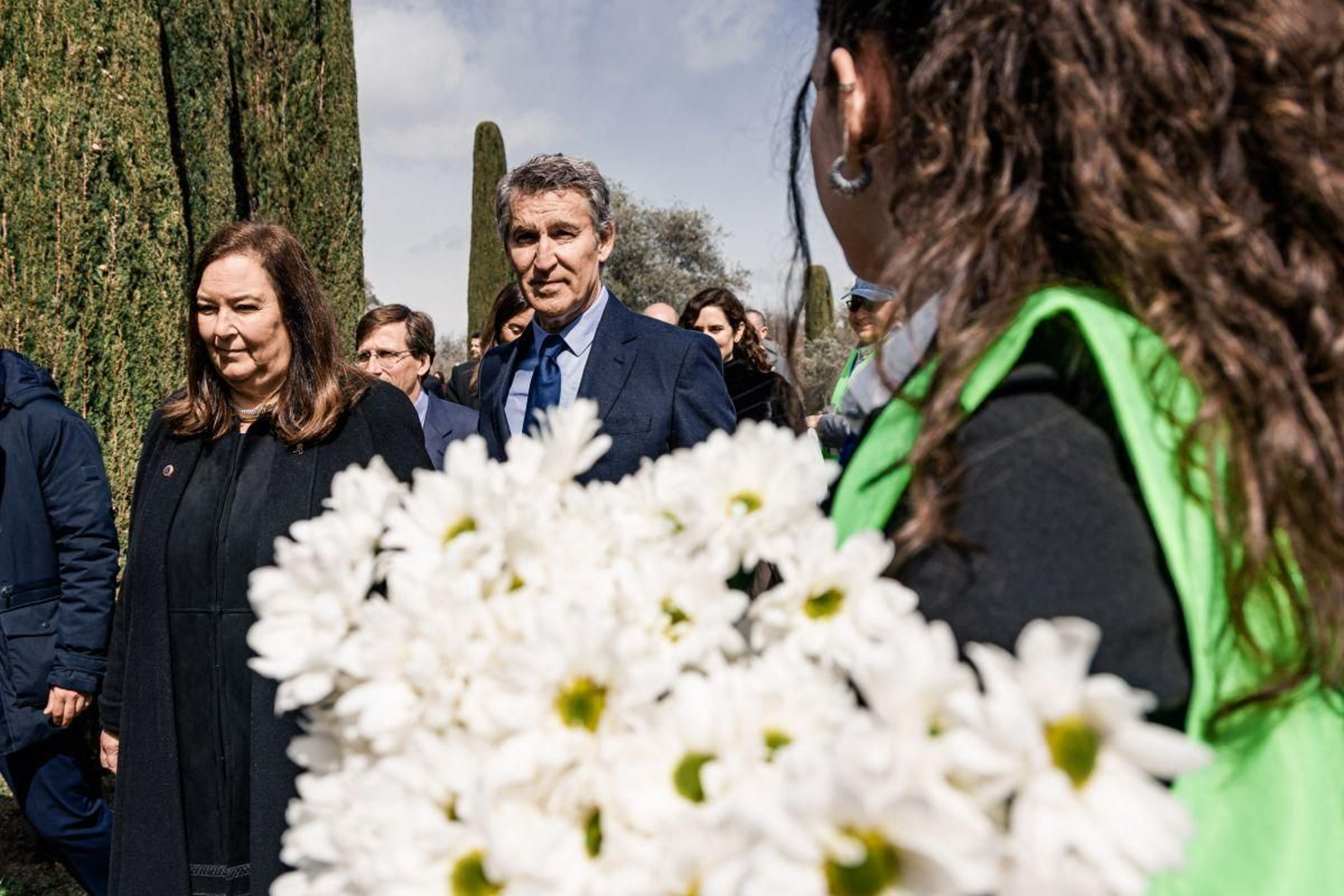 Maite Araluce y Alberto Núñez Feijóo, en el homenaje a las víctimas del 11M.