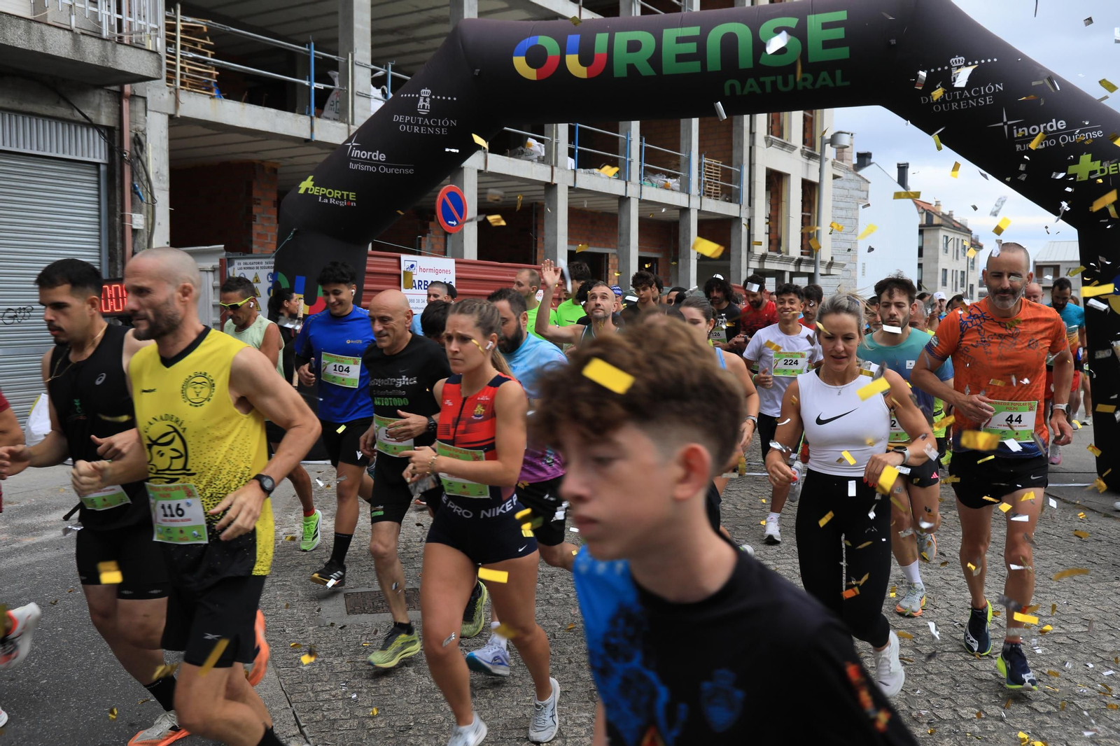 Galería | Carballiño celebra una edición más de la Carreira do Pulpo