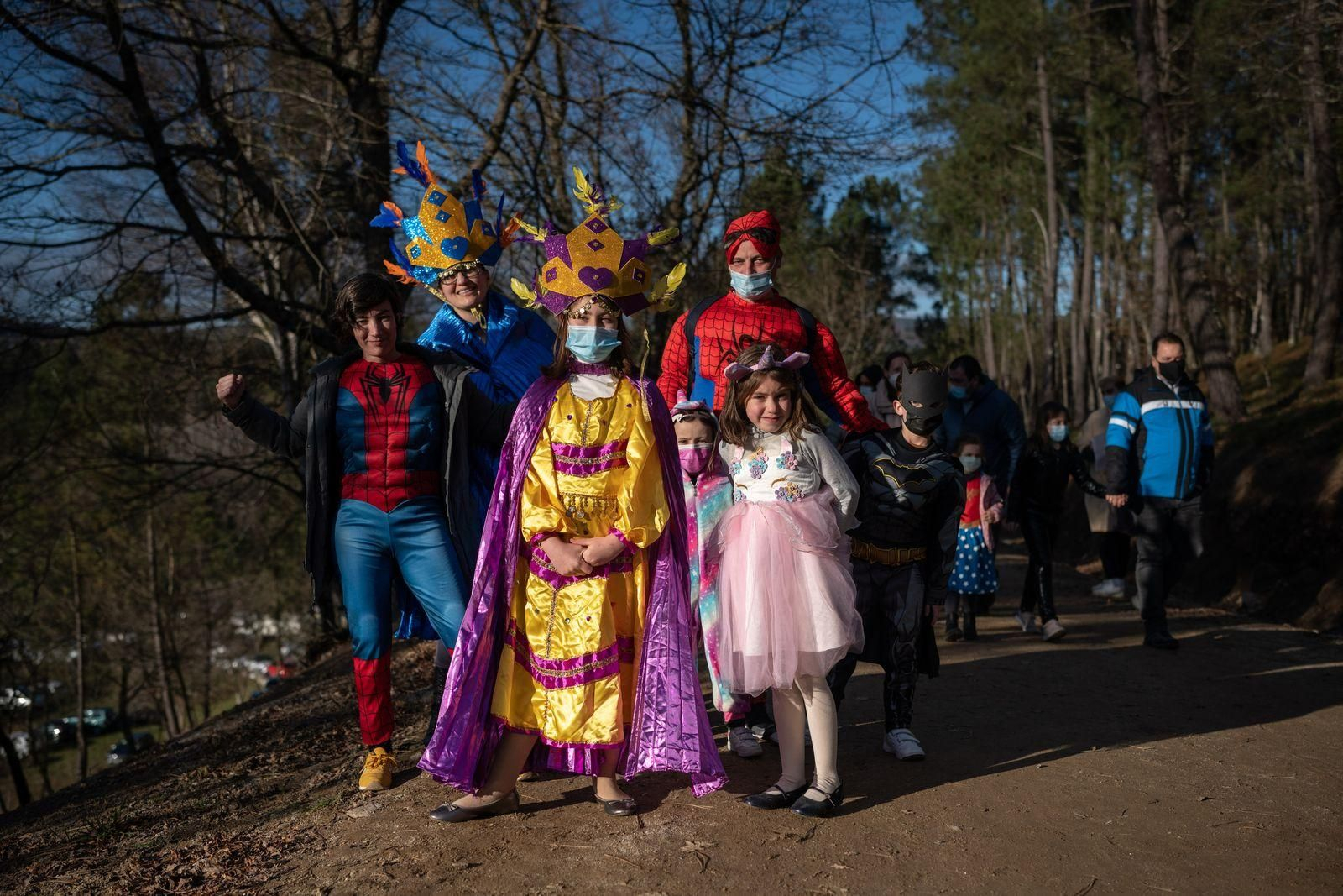 Entroido infantil en la Insua dos Poetas (O Carballiño)