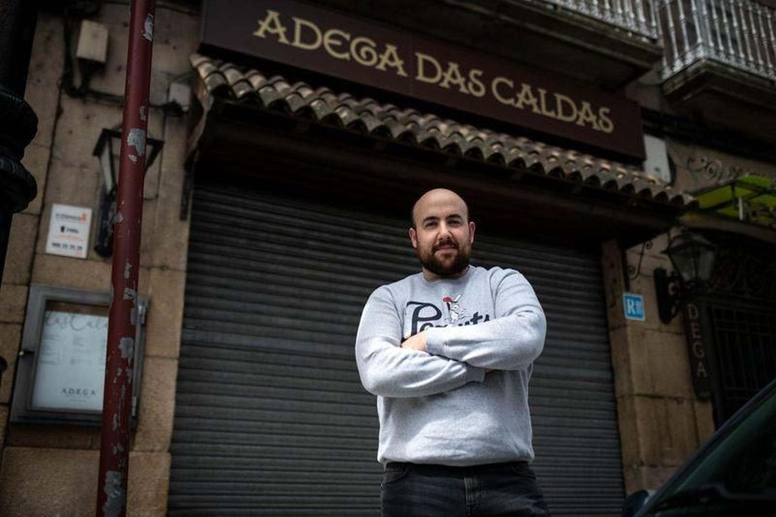 Pablo Domínguez, gerente de la Adega das Caldas y el Don Gaetano, en A Ponte. (FOTO: ÓSCAR PINAL)
