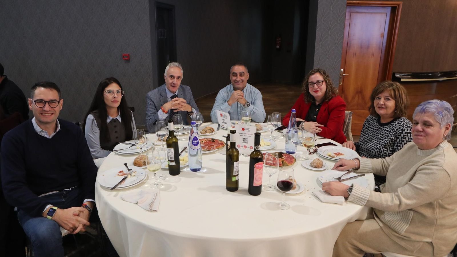 Foro La Región con Luis Menor, presidente de la Diputación de Ourense.. Mesa Río Leira.