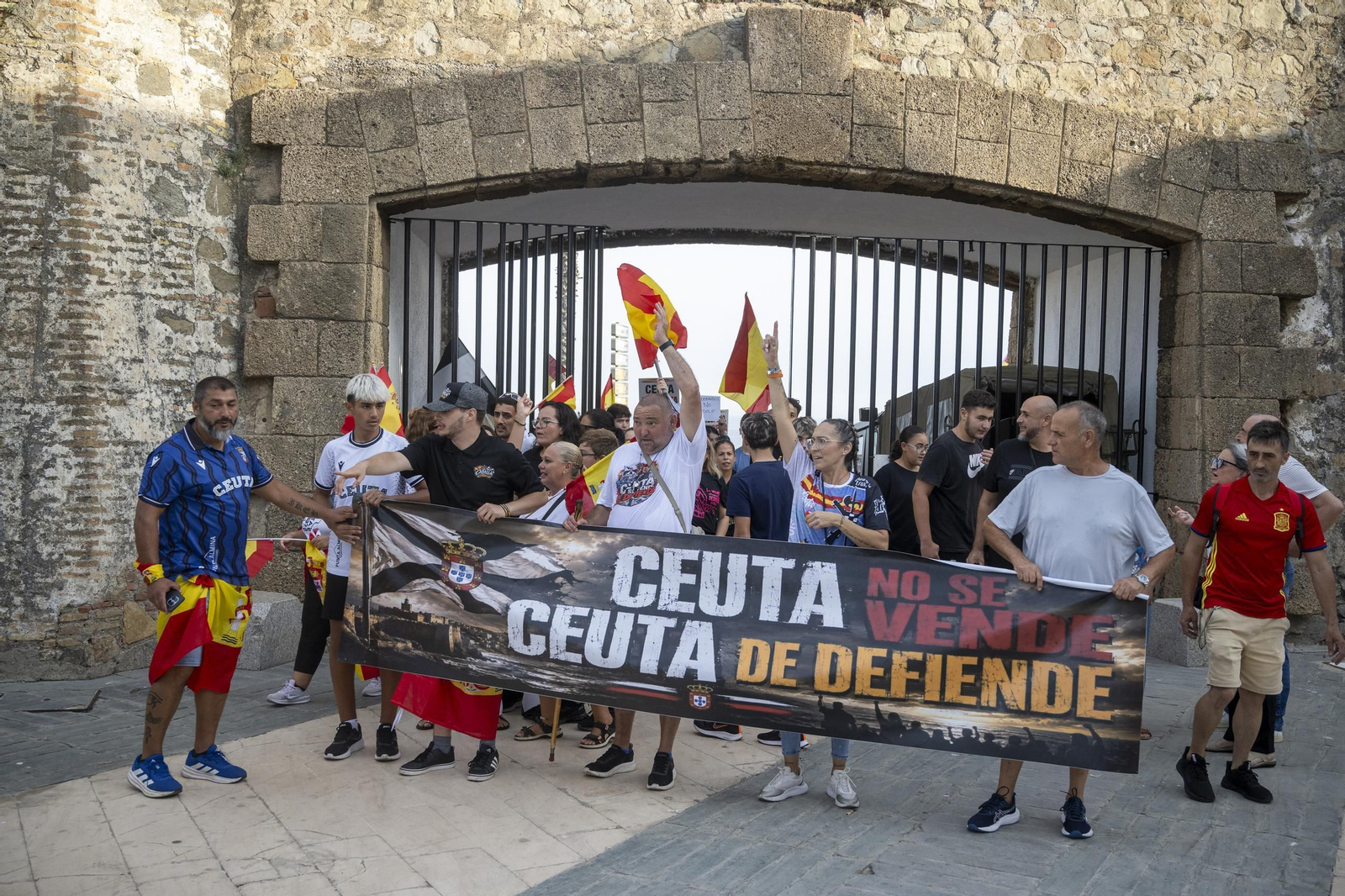 Concentración en Ceuta para protestar por la crisis migratoria con motivo de la celebración del Día de Ceuta.