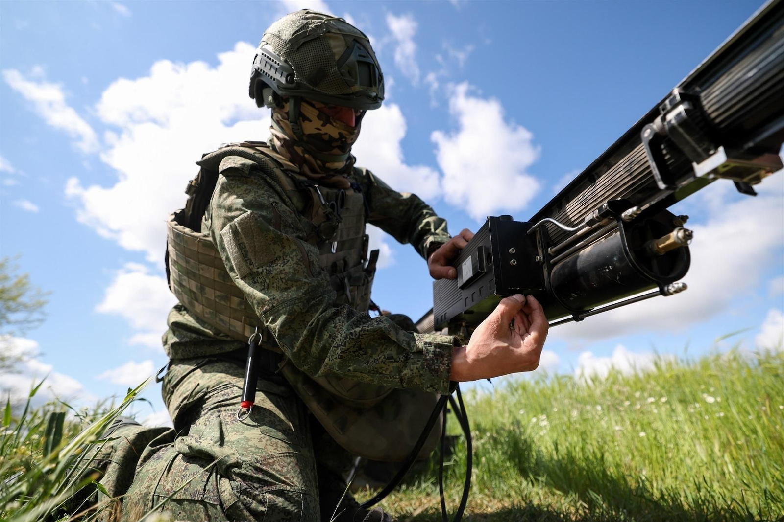 Militares rusos en Jersón