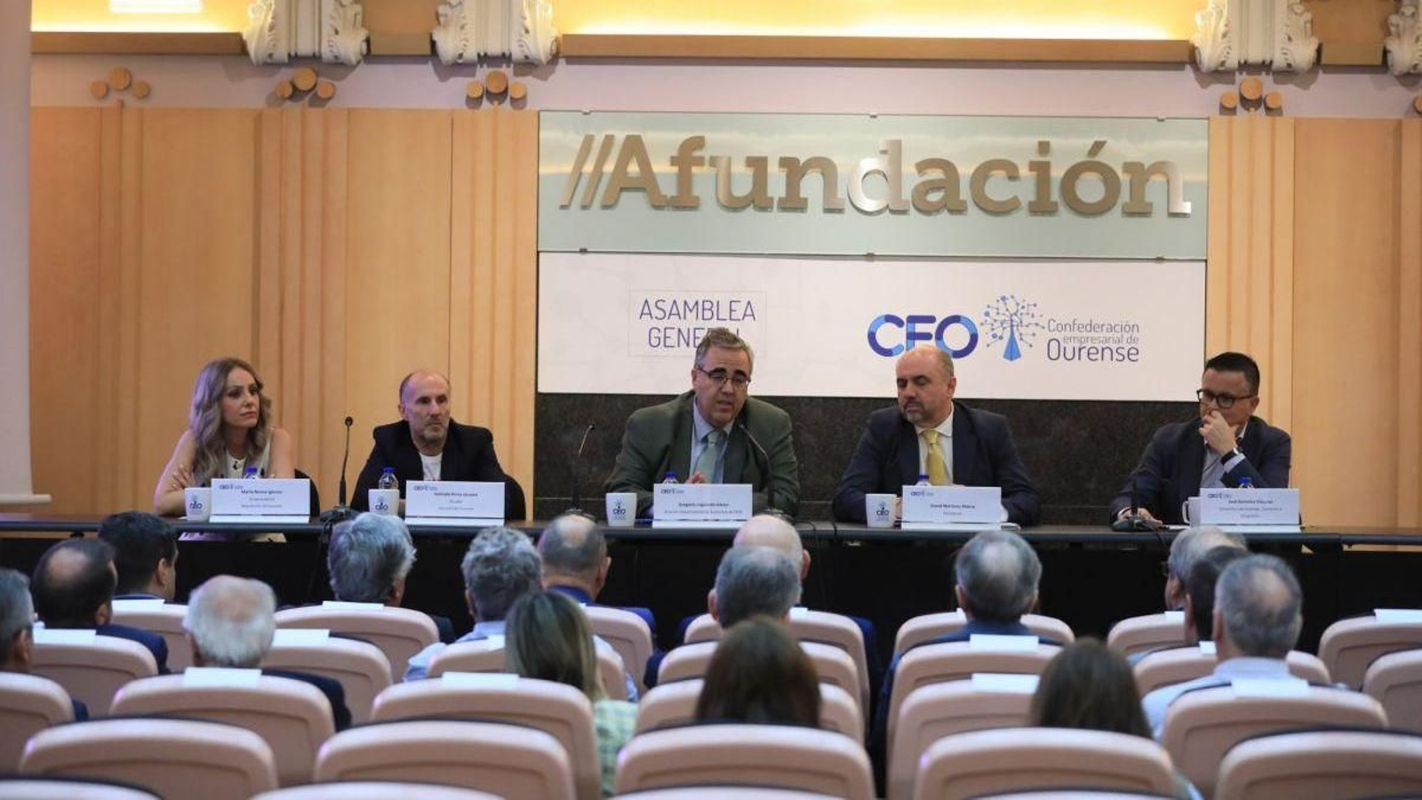 Gregorio Izquierdo, David Martínez y José González.
