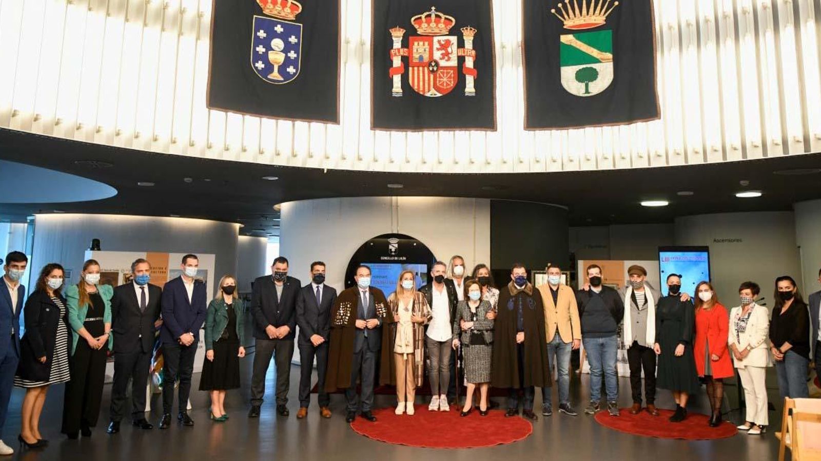 Lalin. Presentacién en el ayuntamiento web