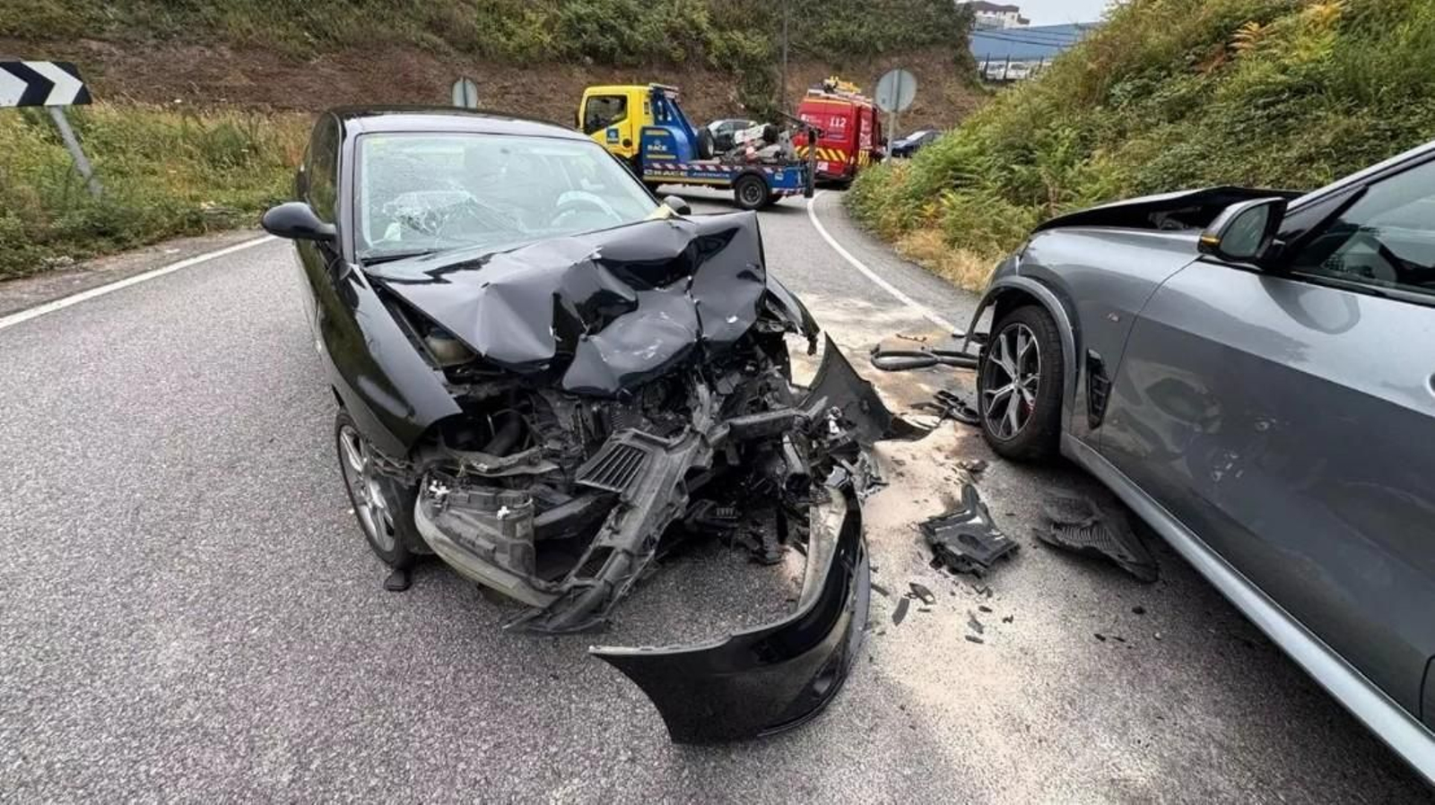 La colisión frontal en uno de los accesos de la A-55.