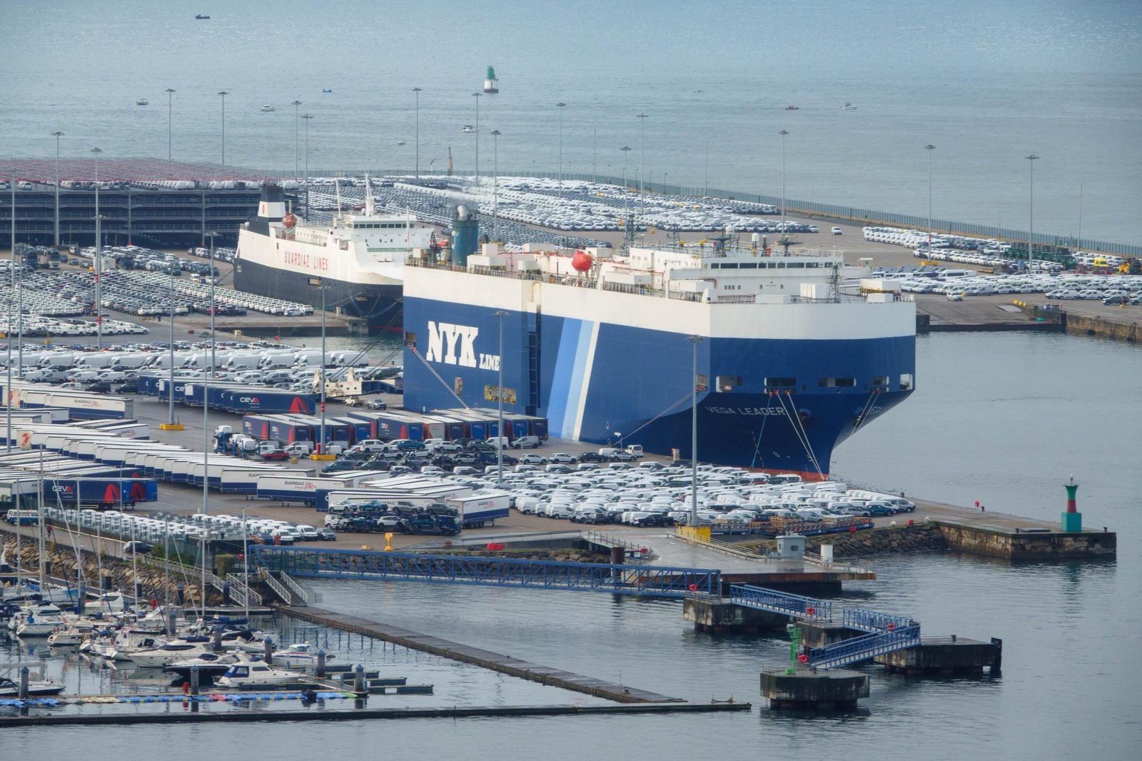 Portacoches en Bouzas durante el pasado mes de enero