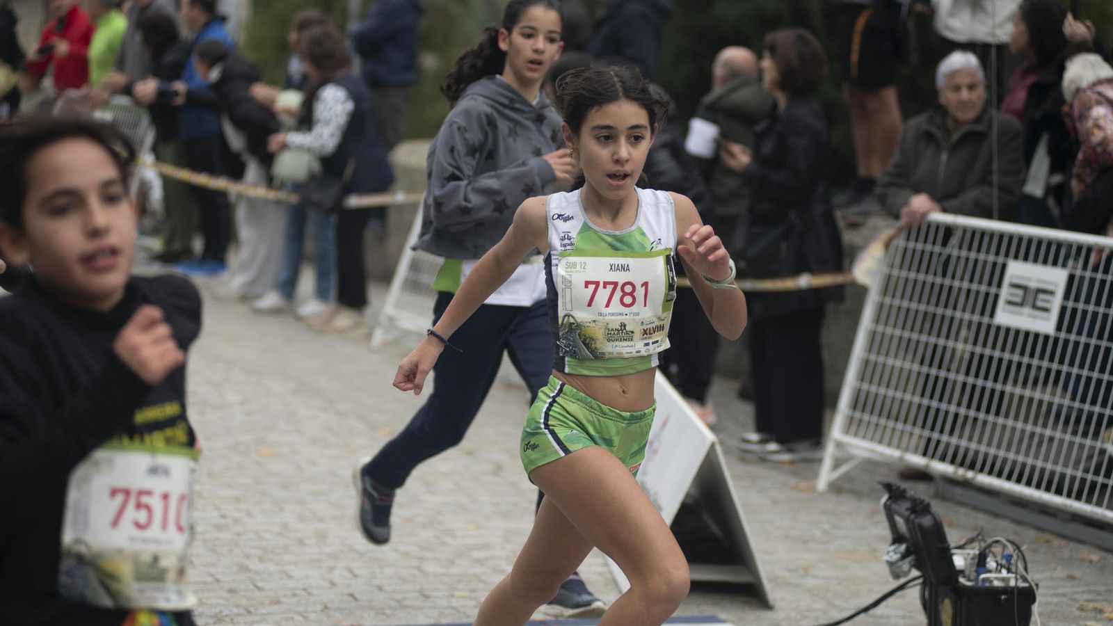 Galería | Ourense disfruta un año más de la Carrera de San Martiño