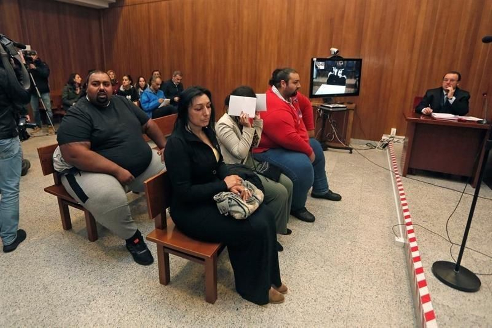 Juicio contra el conocido como 'Rey de los gitanos' de Galicia, Sinaí Giménez, y otras cinco personas por unos altercados en los exteriores de los juzgados de Tui