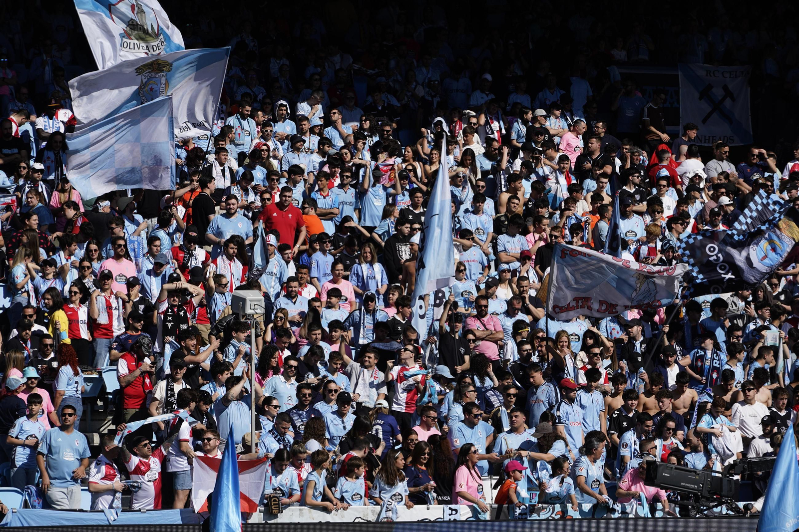 Galería | El Celta y el Alavés se miden en Balaídos