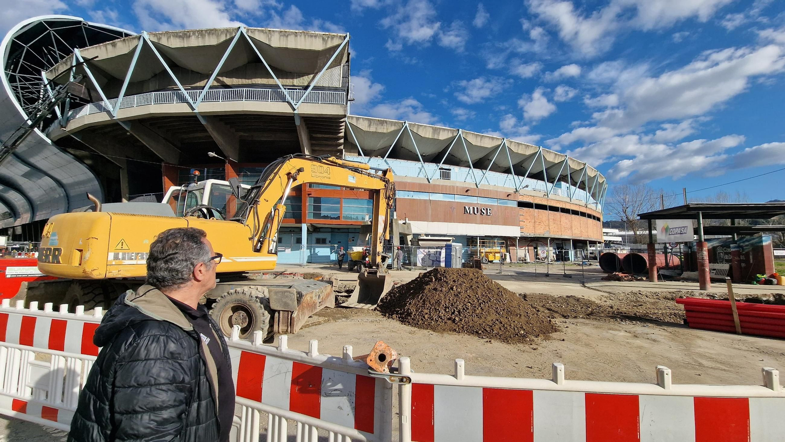 Las obras de la grada de Gol, en Balaídos, en marcha, este martes.