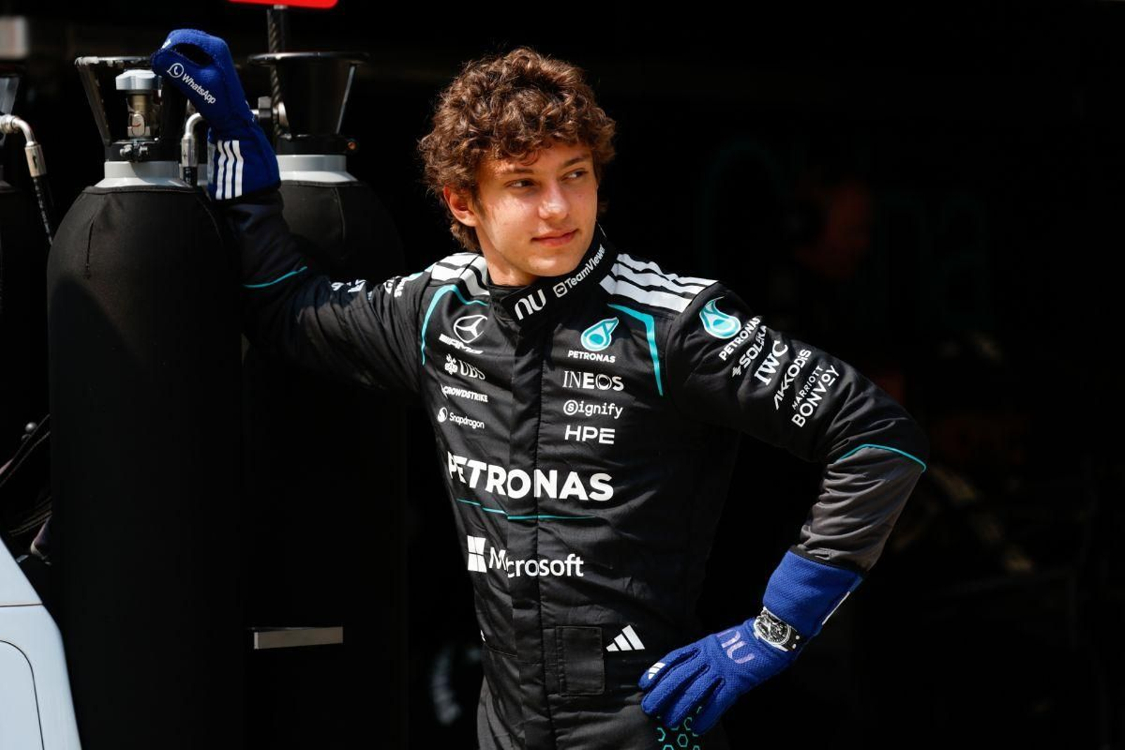 Andrea Kimi Antonelli, tras lograr la pole en el GP de China.