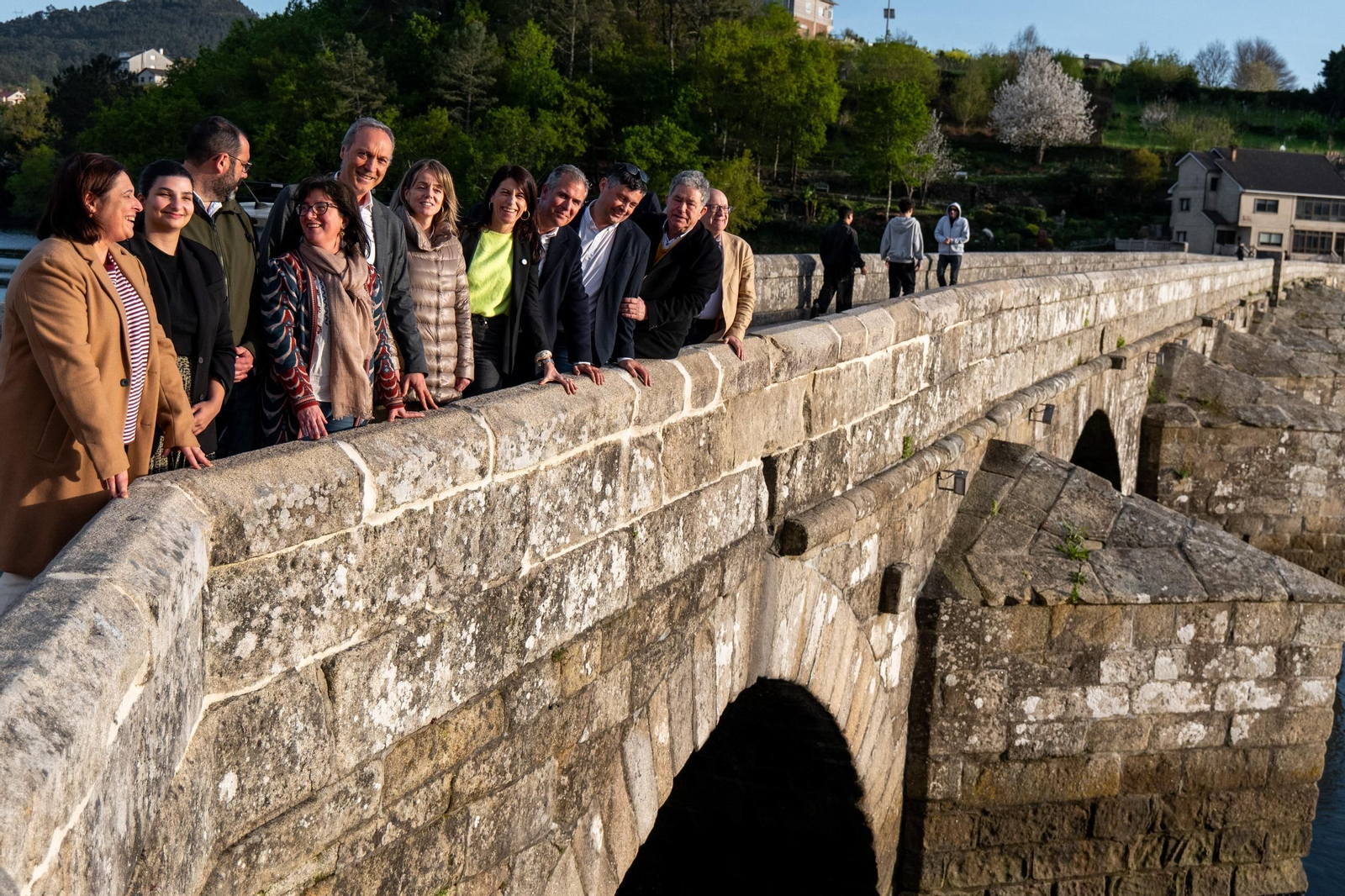 Visita al puente de Ponte Sampaio.