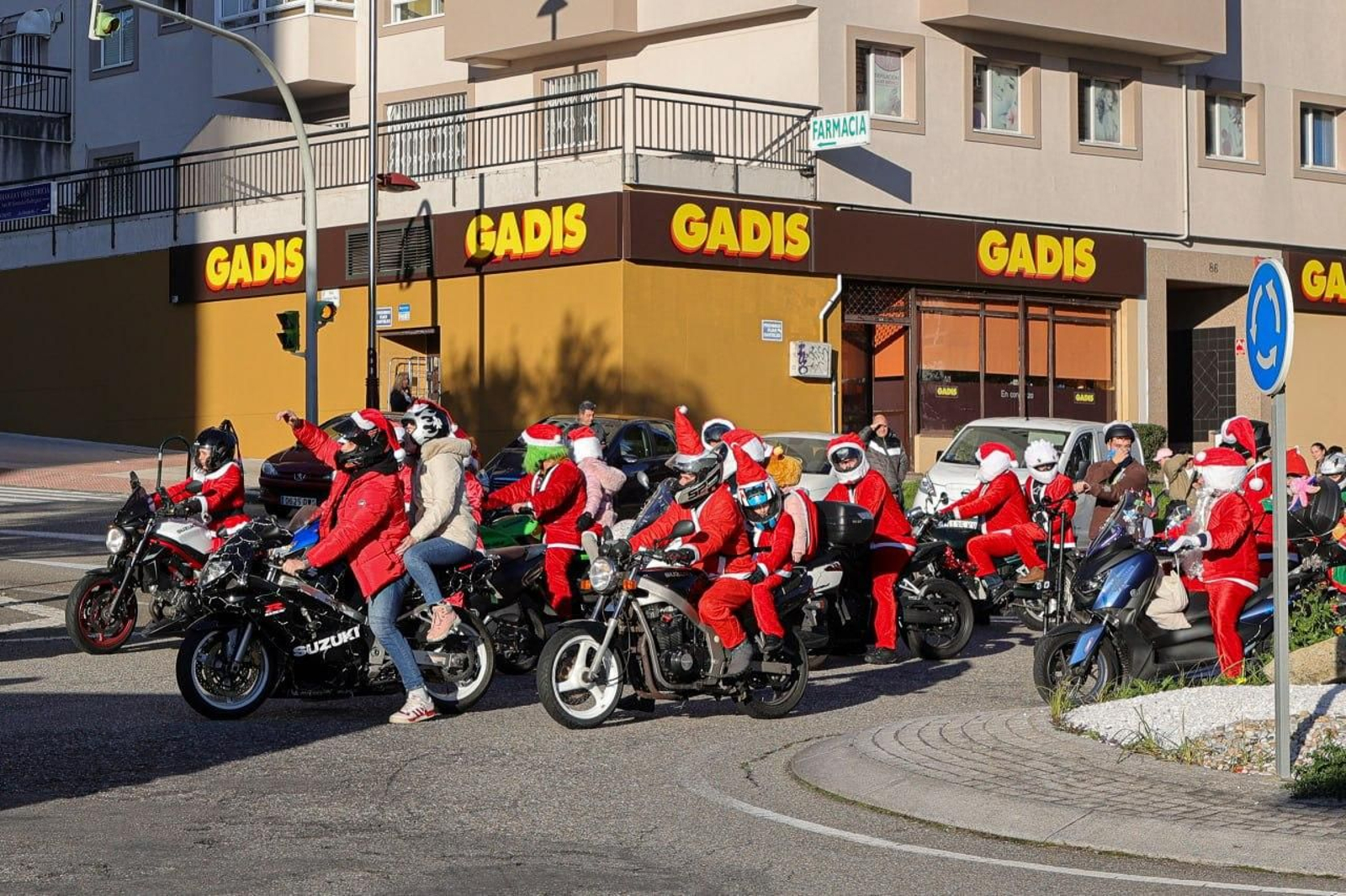 Galería | Los papanoeles moteros toman Vigo
