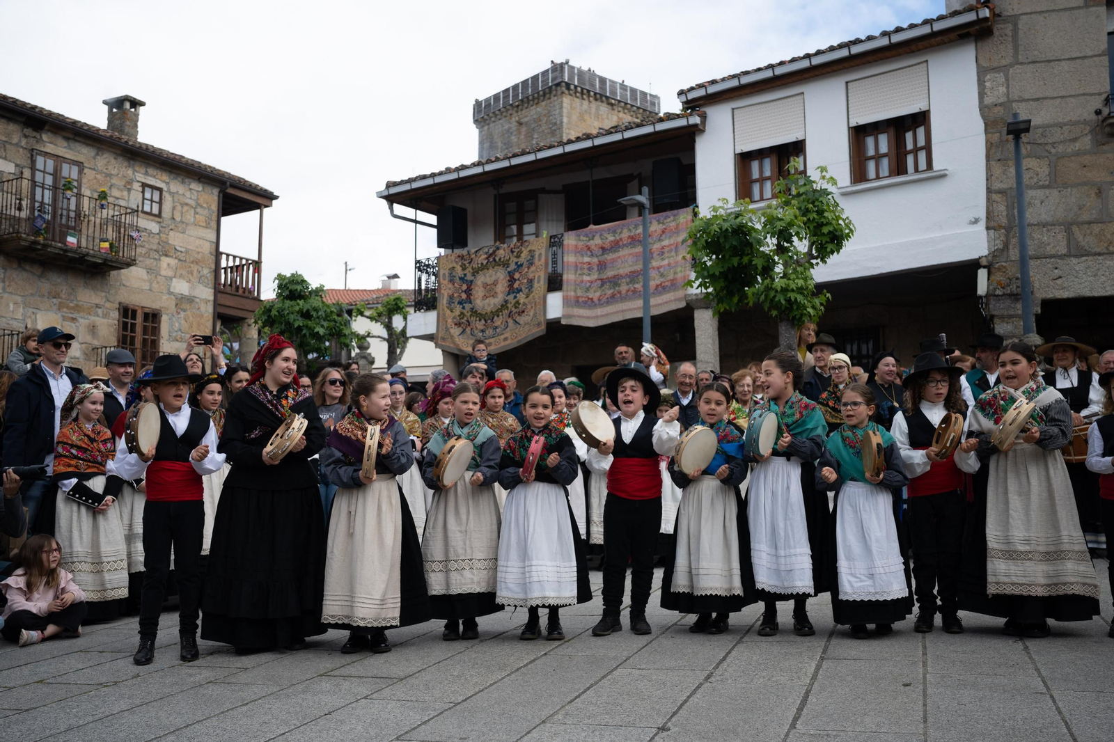 Galería | Vilanova dos Infantes disfruta con la Raigame