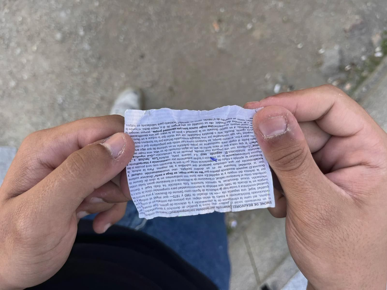 Un ejemplo de mini chuleta hecha con ordenador, con el temario de Filosofía de 2º de Bachillerato.