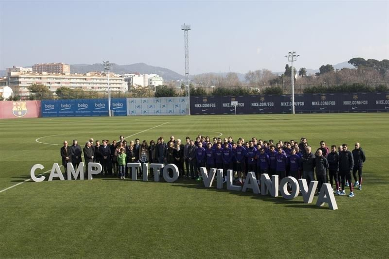 Participantes en el acto: presidentedel FCB, amigos, familia y toda la plantilla del Barcelona.