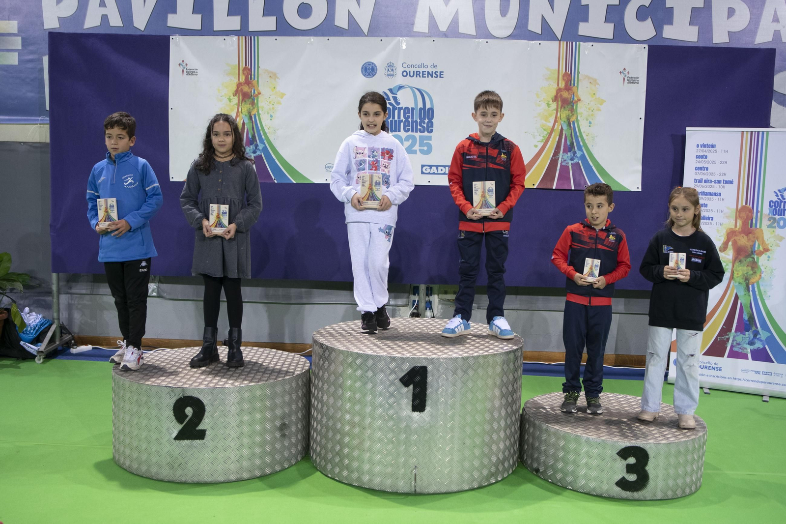 Galería | Correndo por Ourense reconoce a sus campeones