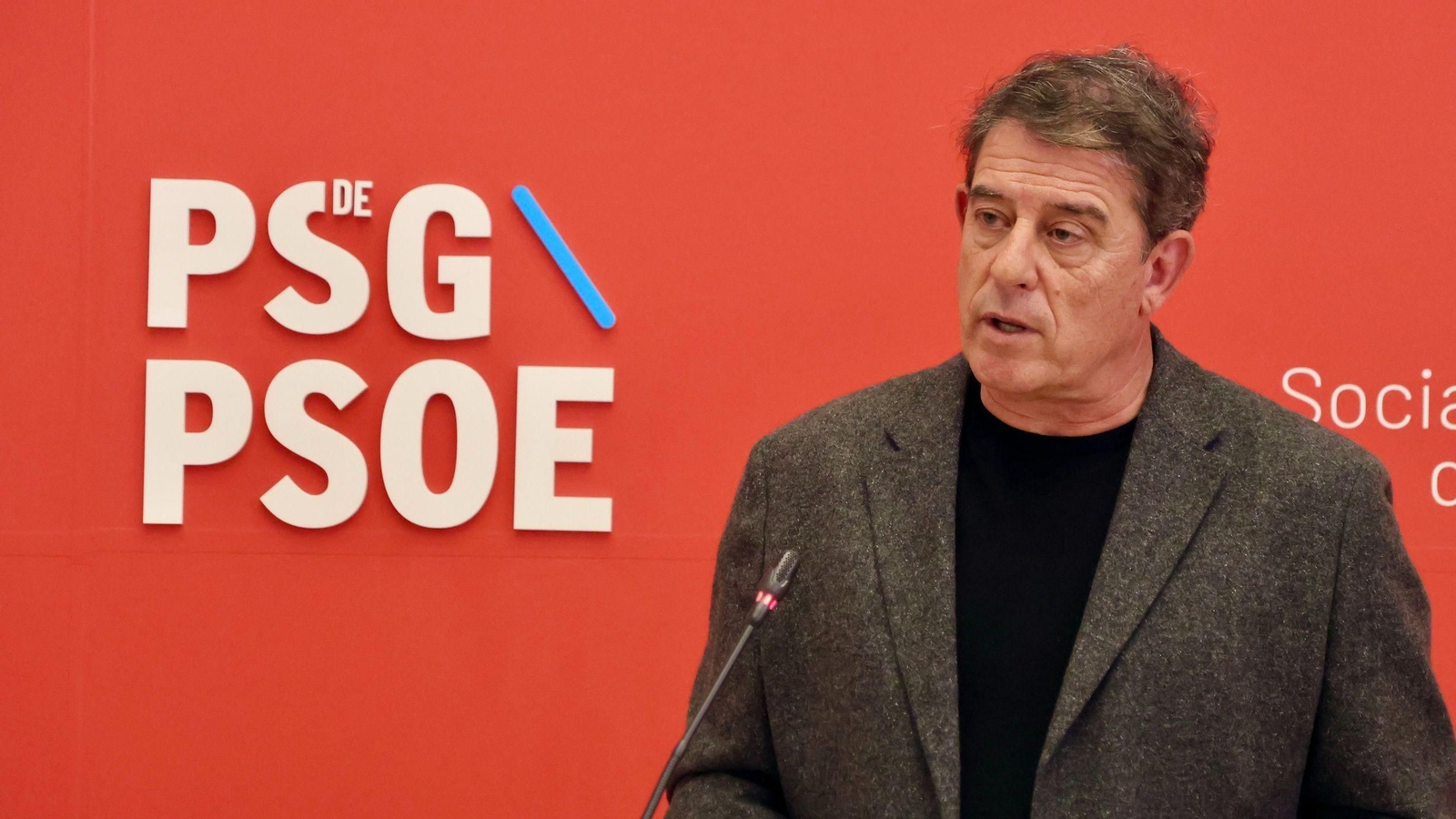 El secretario xeral del PSdeG, José Ramón Gómez Besteiro, en rueda de prensa