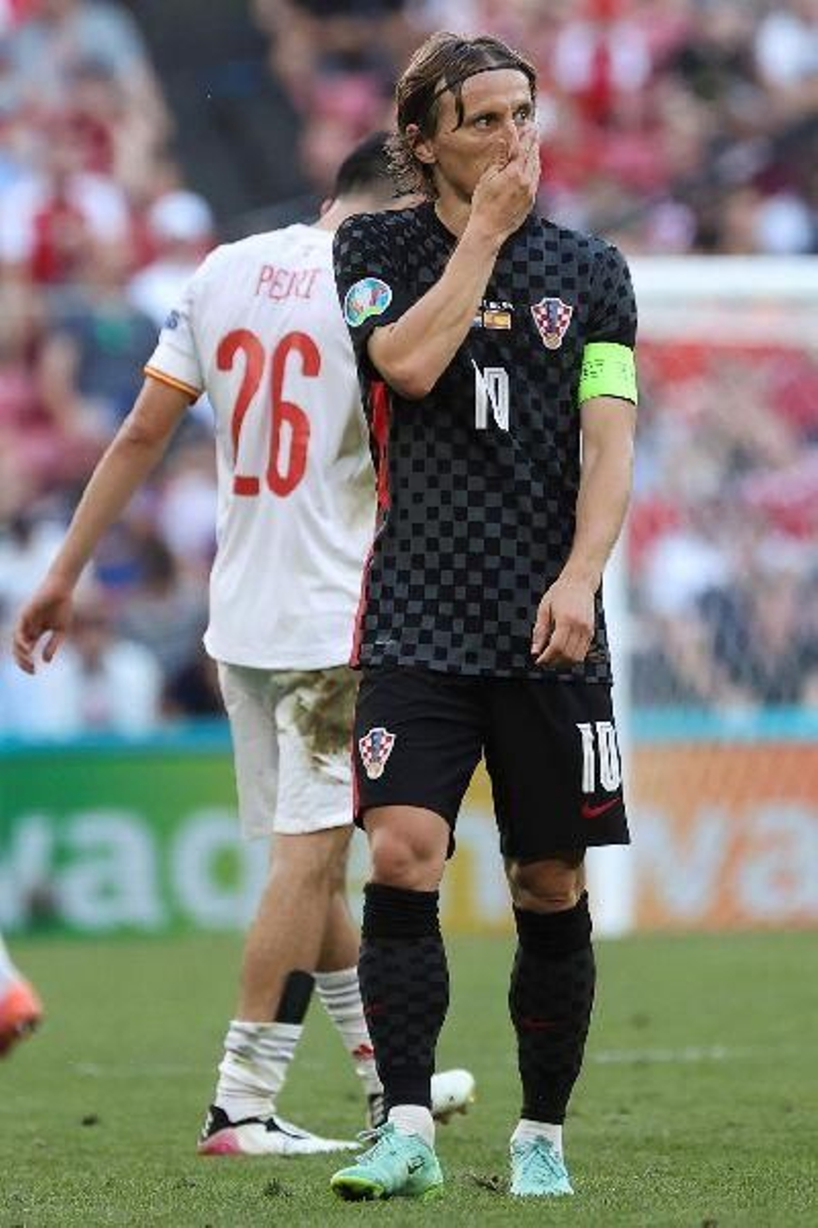 España sufre en su pase a cuartos 03