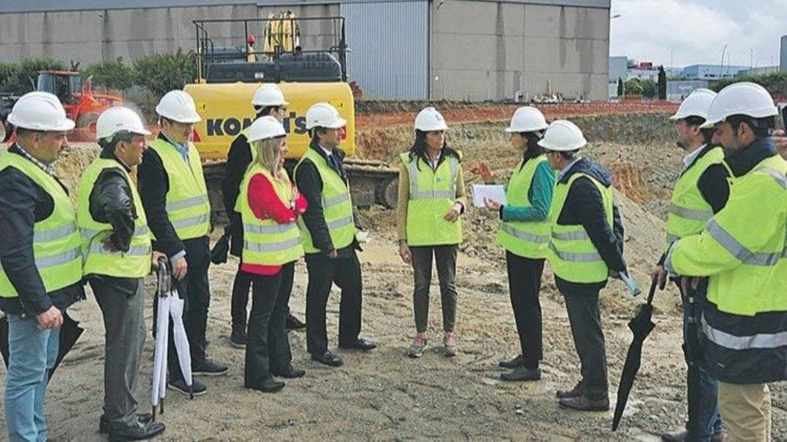 Visita a las obras del futuro Centro de Excelencia en Ciberseguridade.