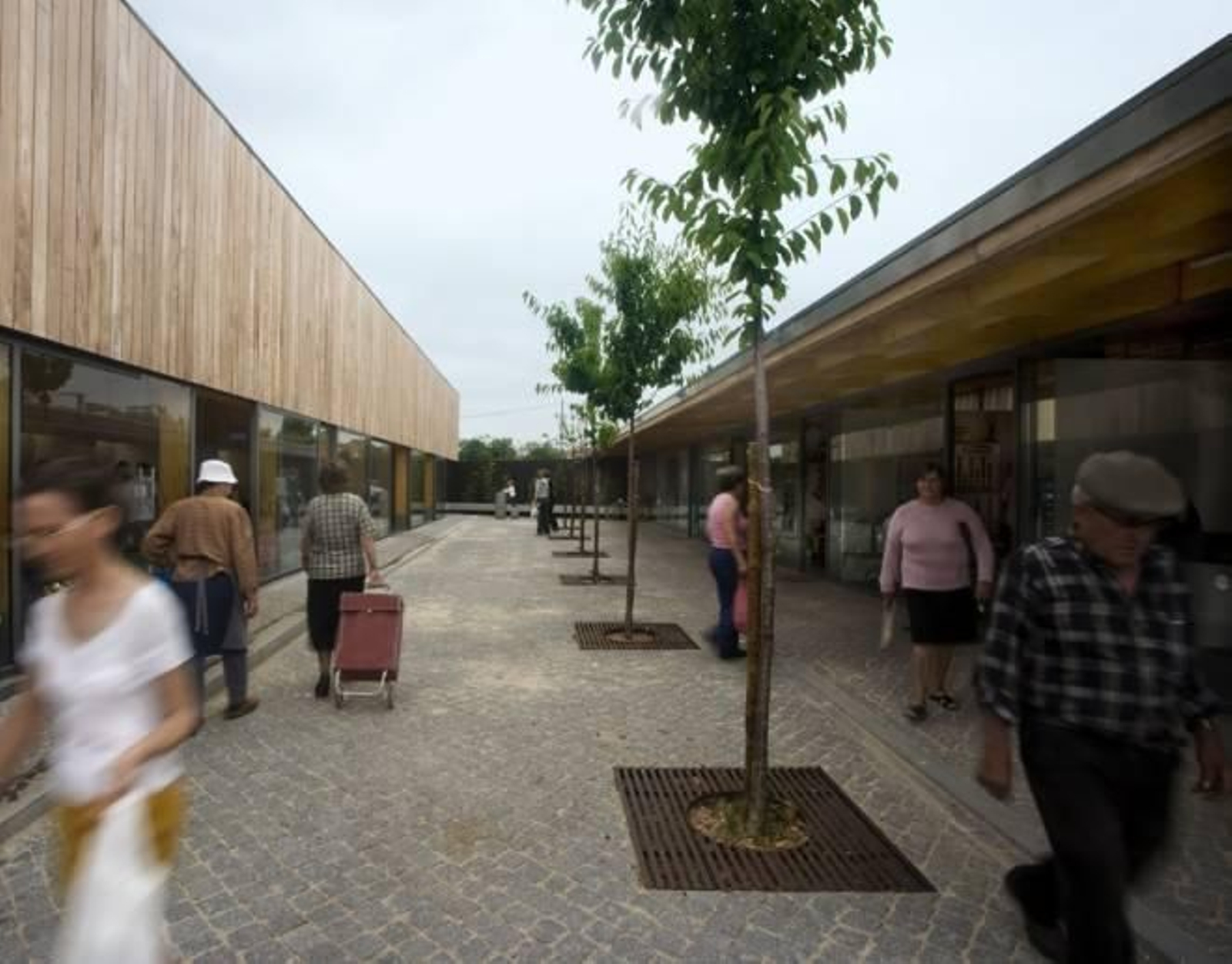 Mercado público da Comenda en Alentejo, premio de Portugal.