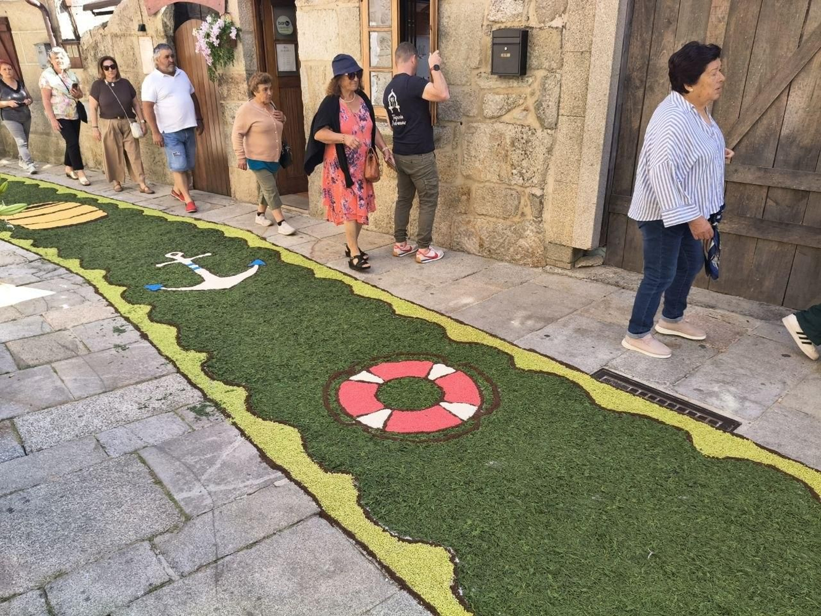 Alfombras florales en Combarro.