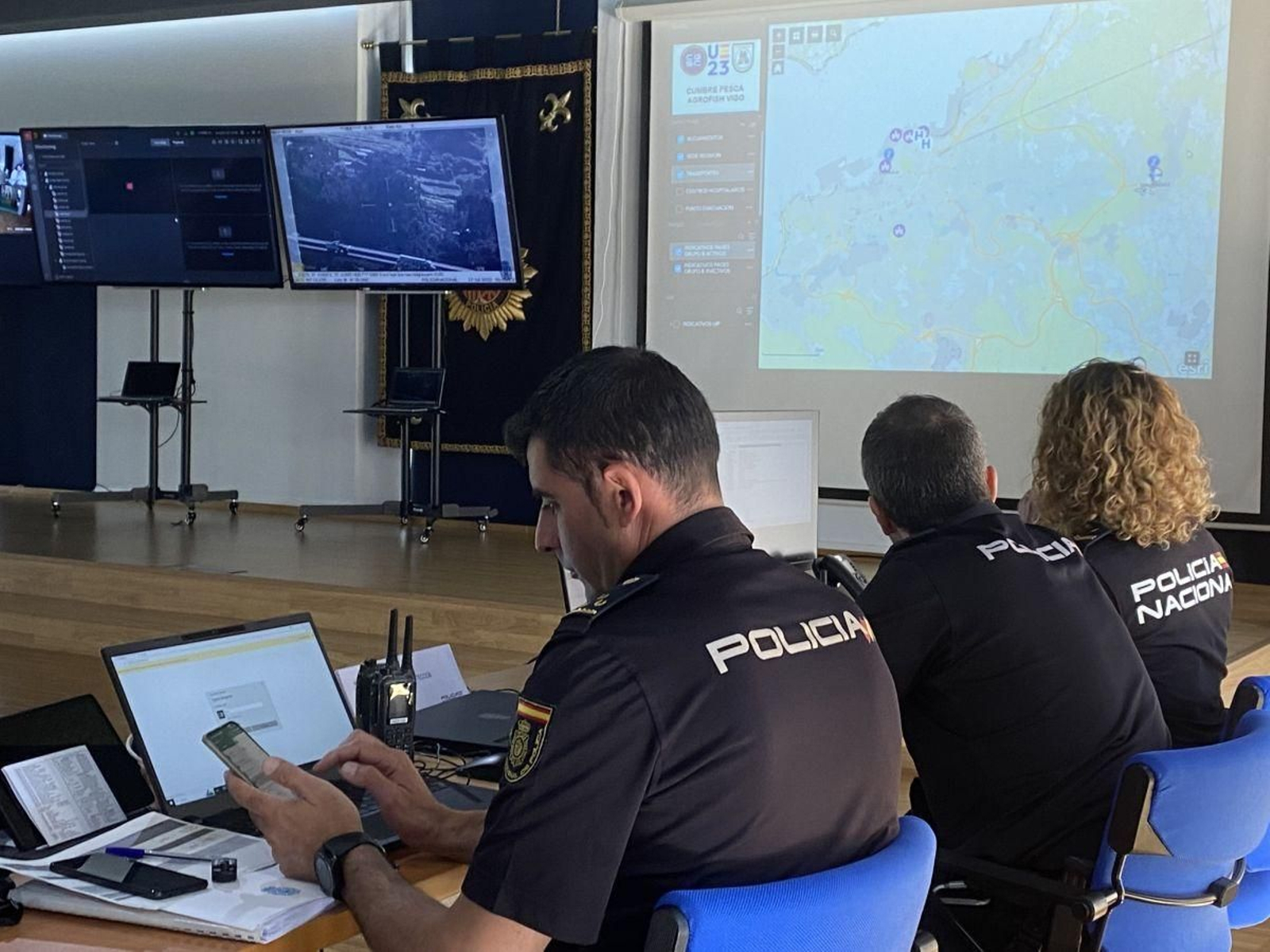 Reunión de coordinación durante el pasado consejo europeo de pesca en Vigo para garantizar la seguridad.