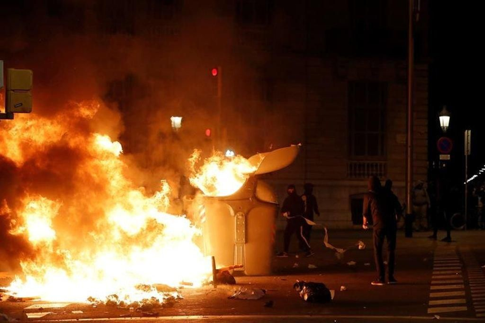 Tercera noche de protestas en Cataluña 8