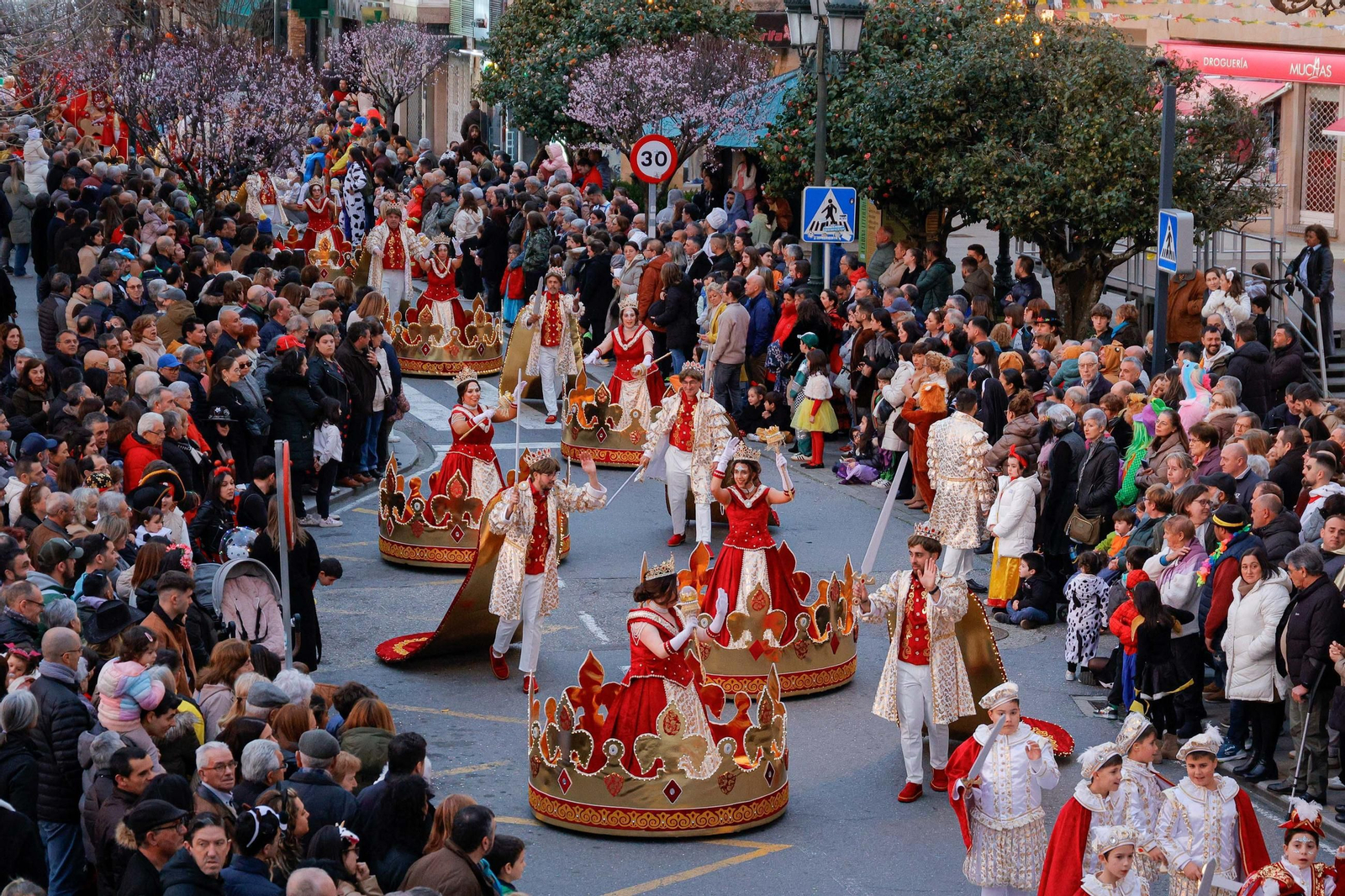 Galería | Desfile de disfraces en el Entroido de Redondela 2025