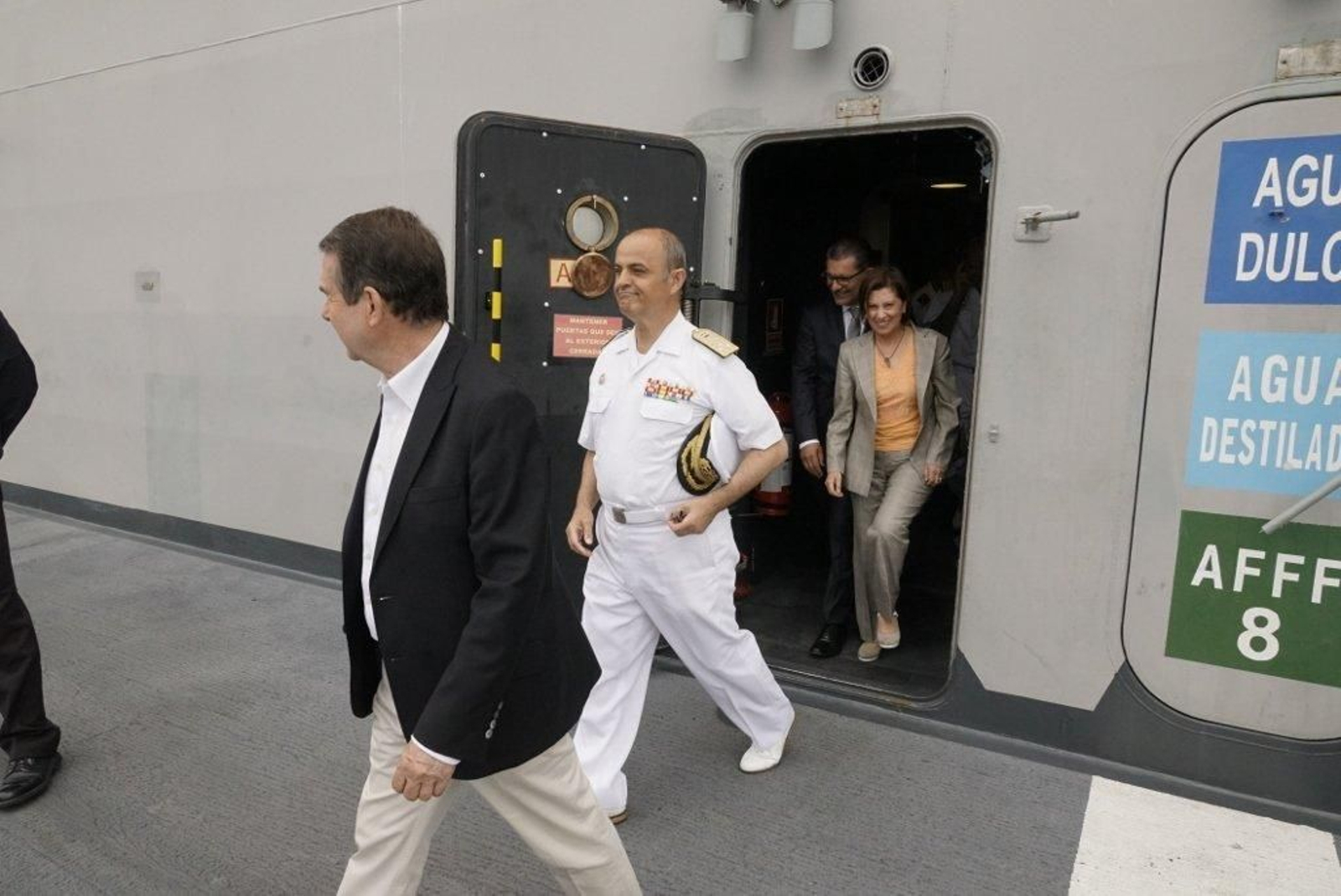 El portaviones Juan Carlos I en Vigo  (2) (1024x684)