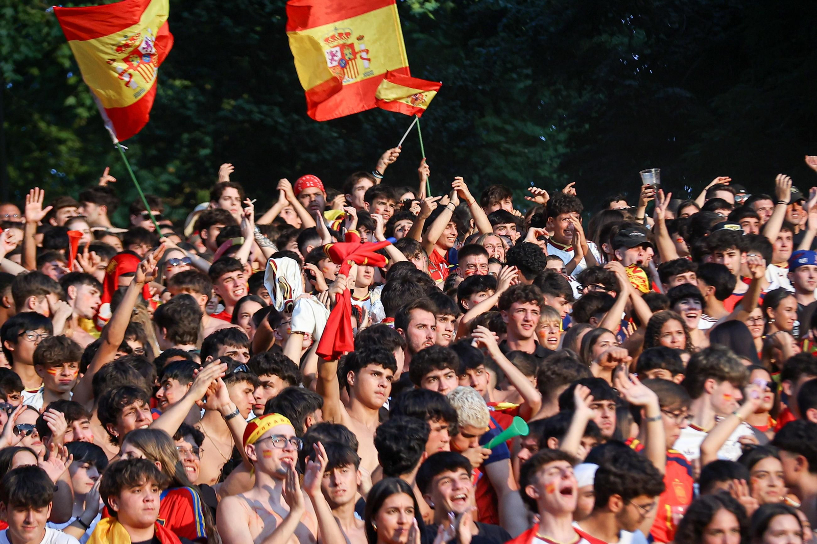 Galería | Vigo celebra la victoria de España en el Mundial 2026