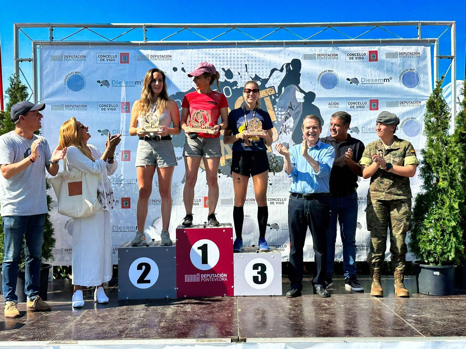 Entrega de premios a las ganadoras del desafío Boot Camp en Samil.