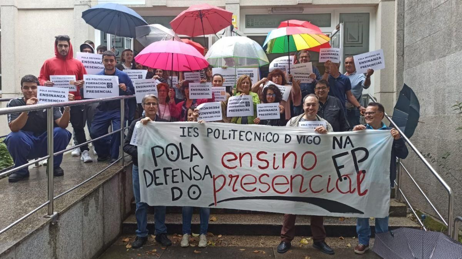 Profesores del Instituto Politécnico volvieron a manifestarse ayer por la presencialidad.