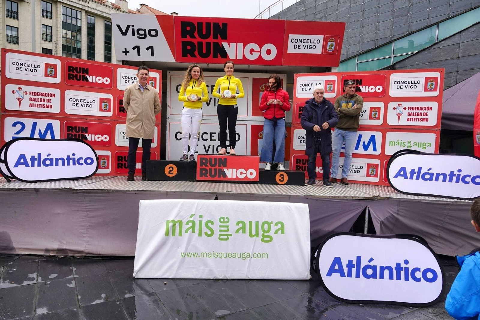 Premios de la carrera Vigo+11 en Coia.