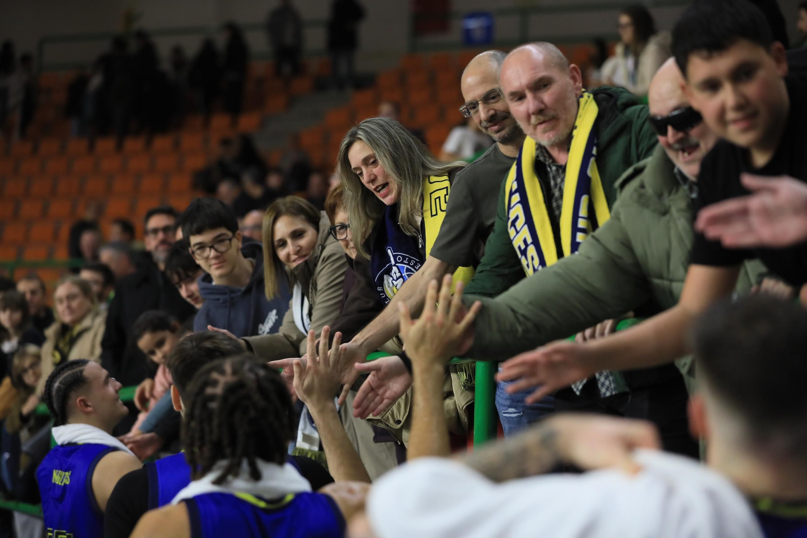 Galería | El Pazo disfruta de una nueva victoria del COB, esta vez ante el Cartagena