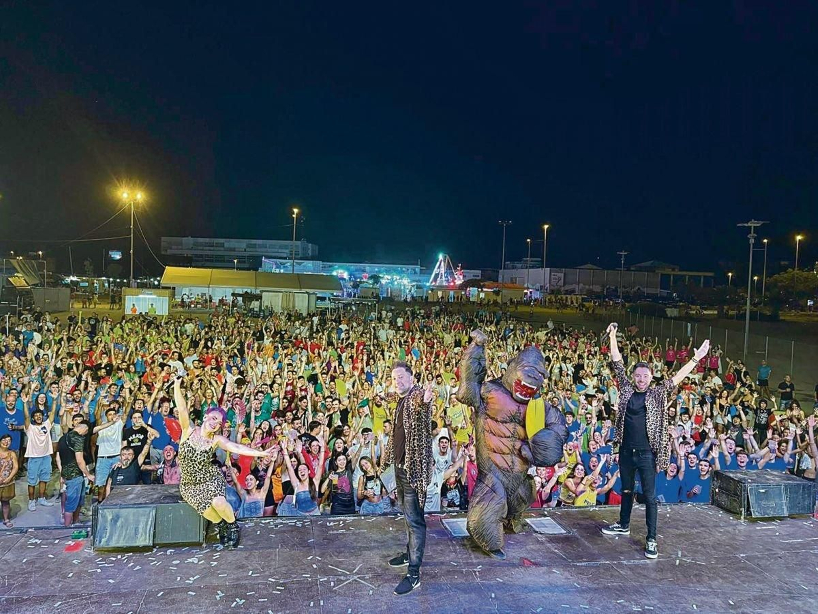 Los integrantes de Nebraska tras su actuación en Puerto Sagunto el pasado siete de agosto.