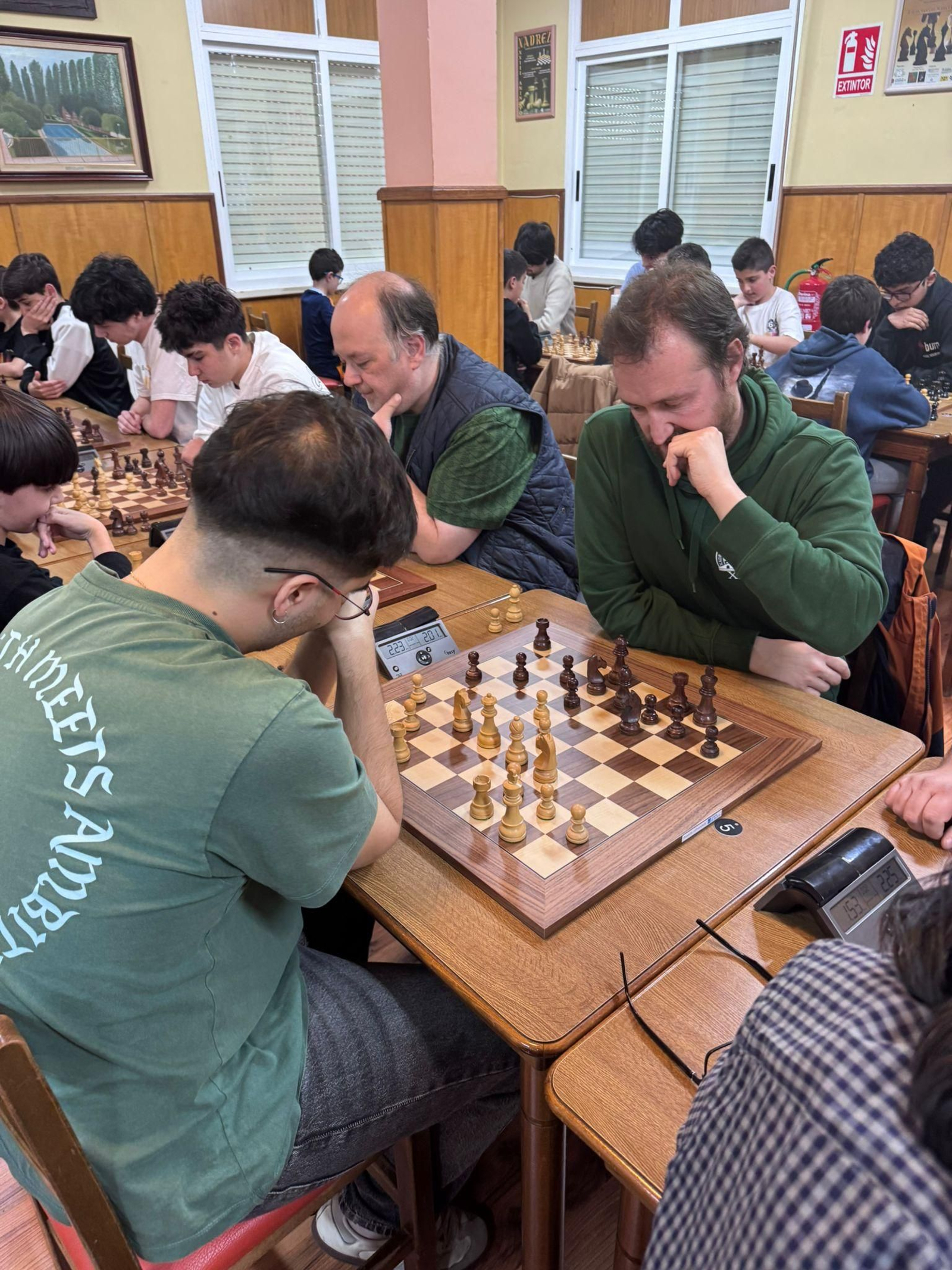 Galería | El ajedrez conquista Barrocás durante la Semana Santa