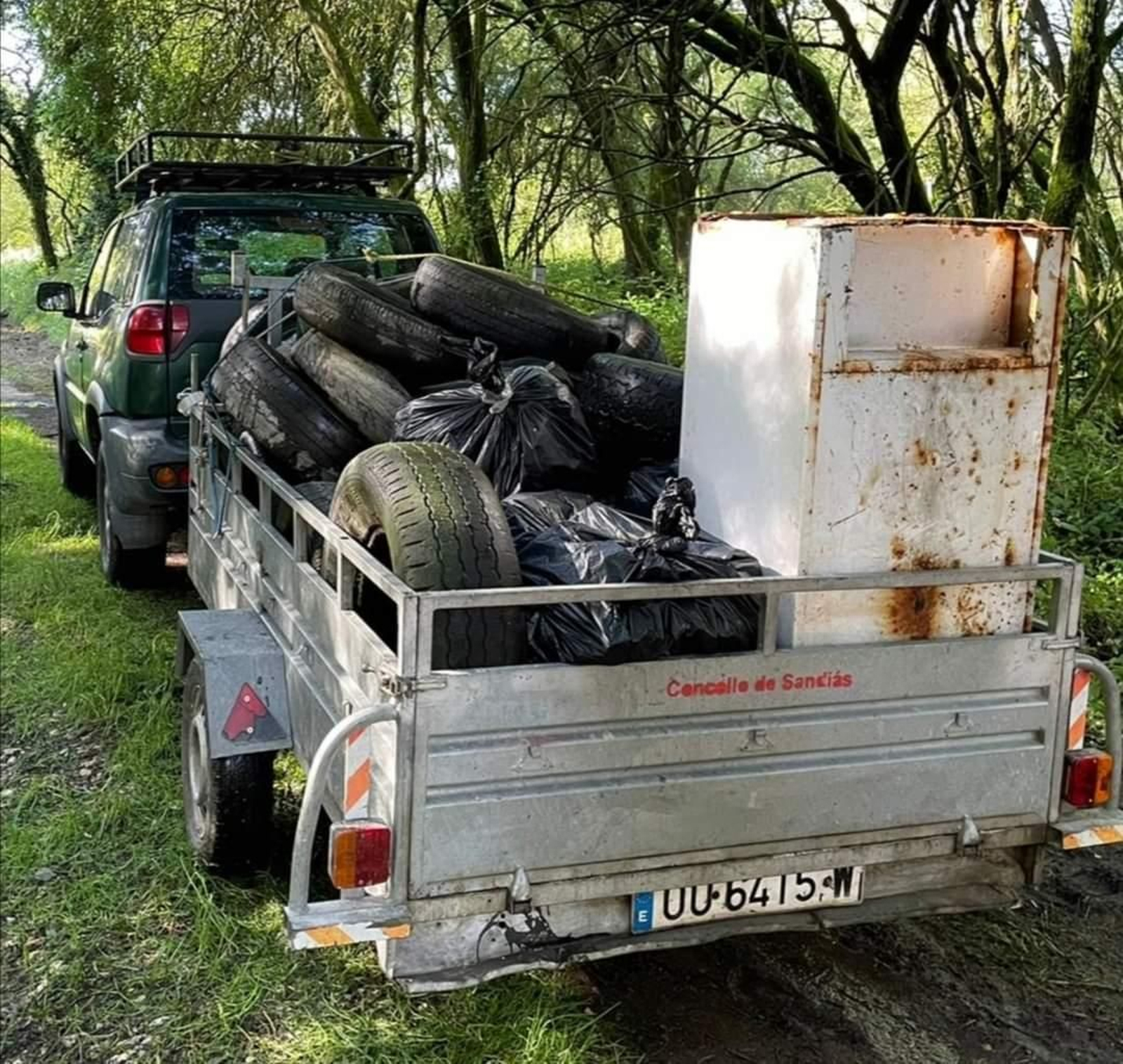 Basura lista para ser trasladada al punto limpio