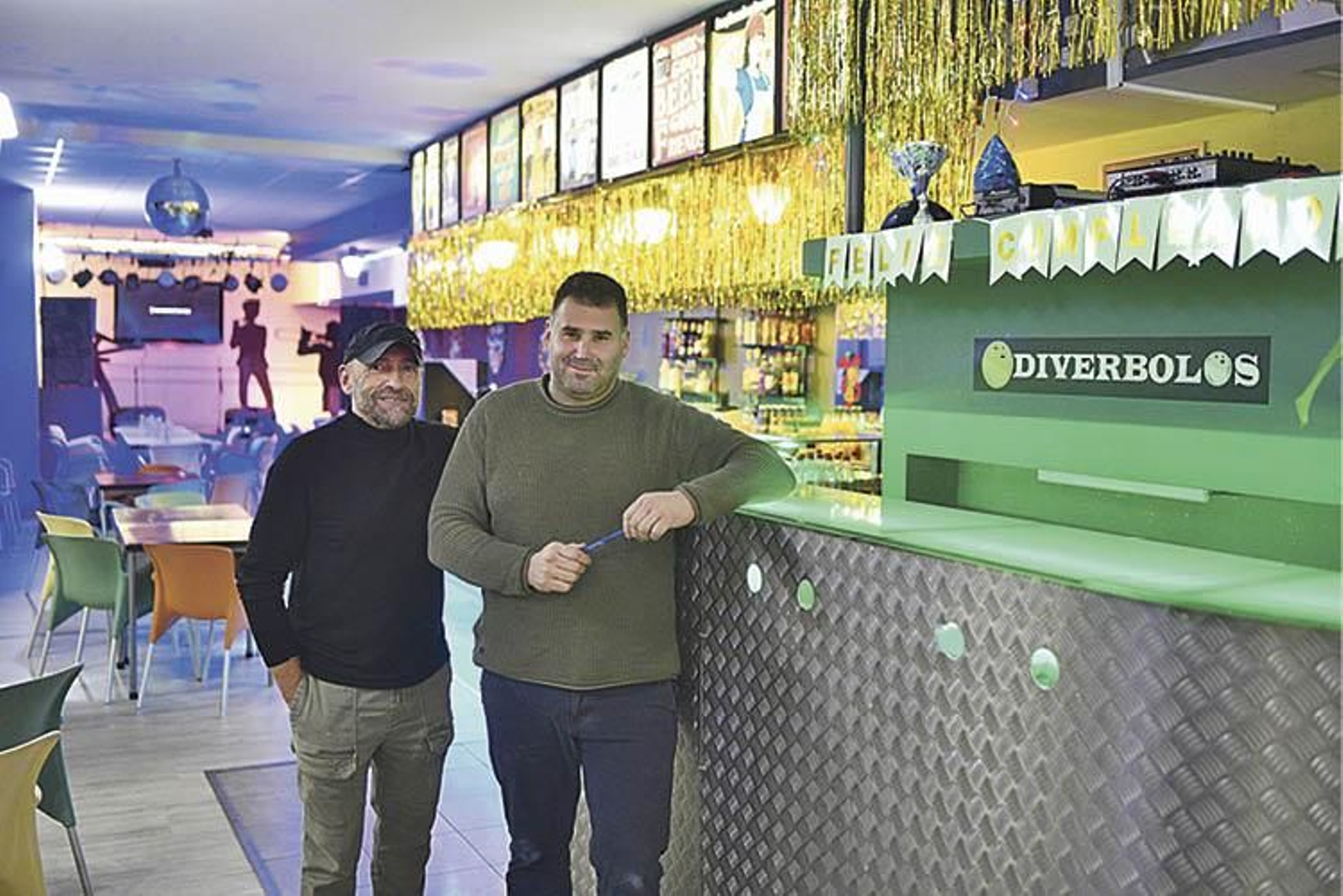Mikie Rodríguez y Óscar González en Diverbolos.