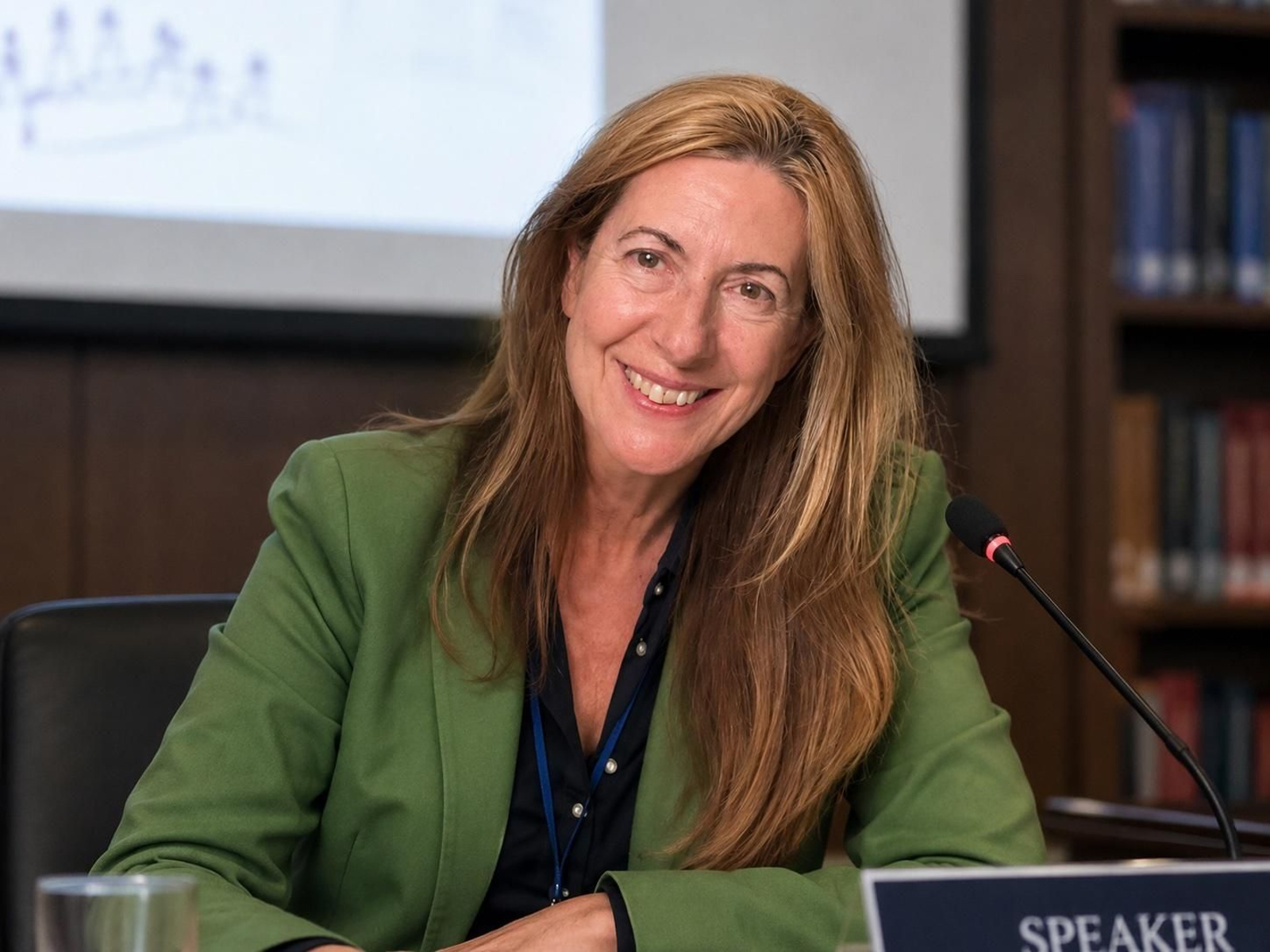 Helena Talaya-Manso es consciente de la necesidad de foros como el que ofrece Aldeeu para avanzar en la reflexión social, cultural y académica que comporta el fenómeno migratorio