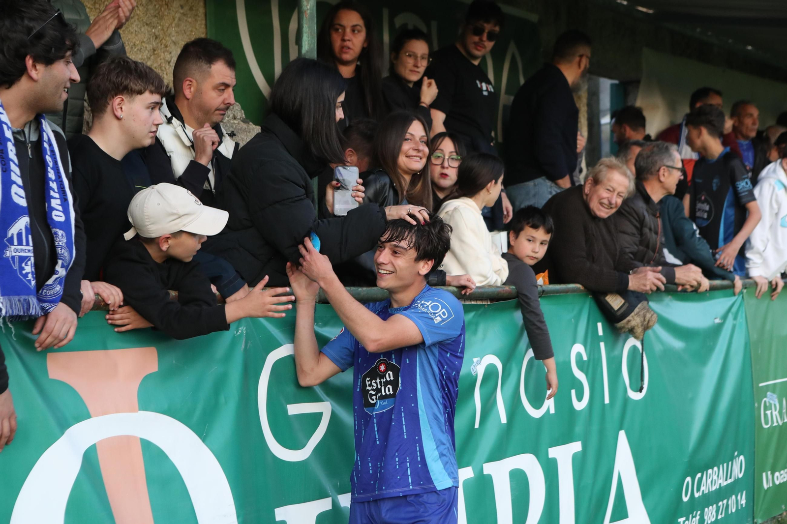 Galería | Empate a uno entre el CD Arenteiro y Ourense CF en el derbi termal